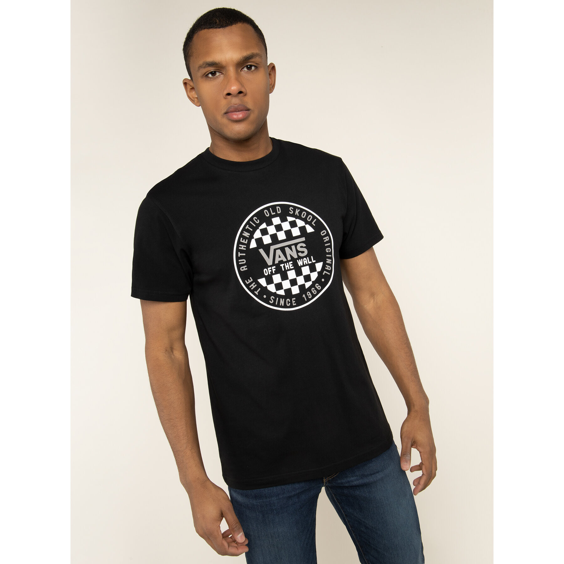 Vans Тишърт Og Checker VN0A49SYBLK1 Черен Slim Fit - Pepit.bg