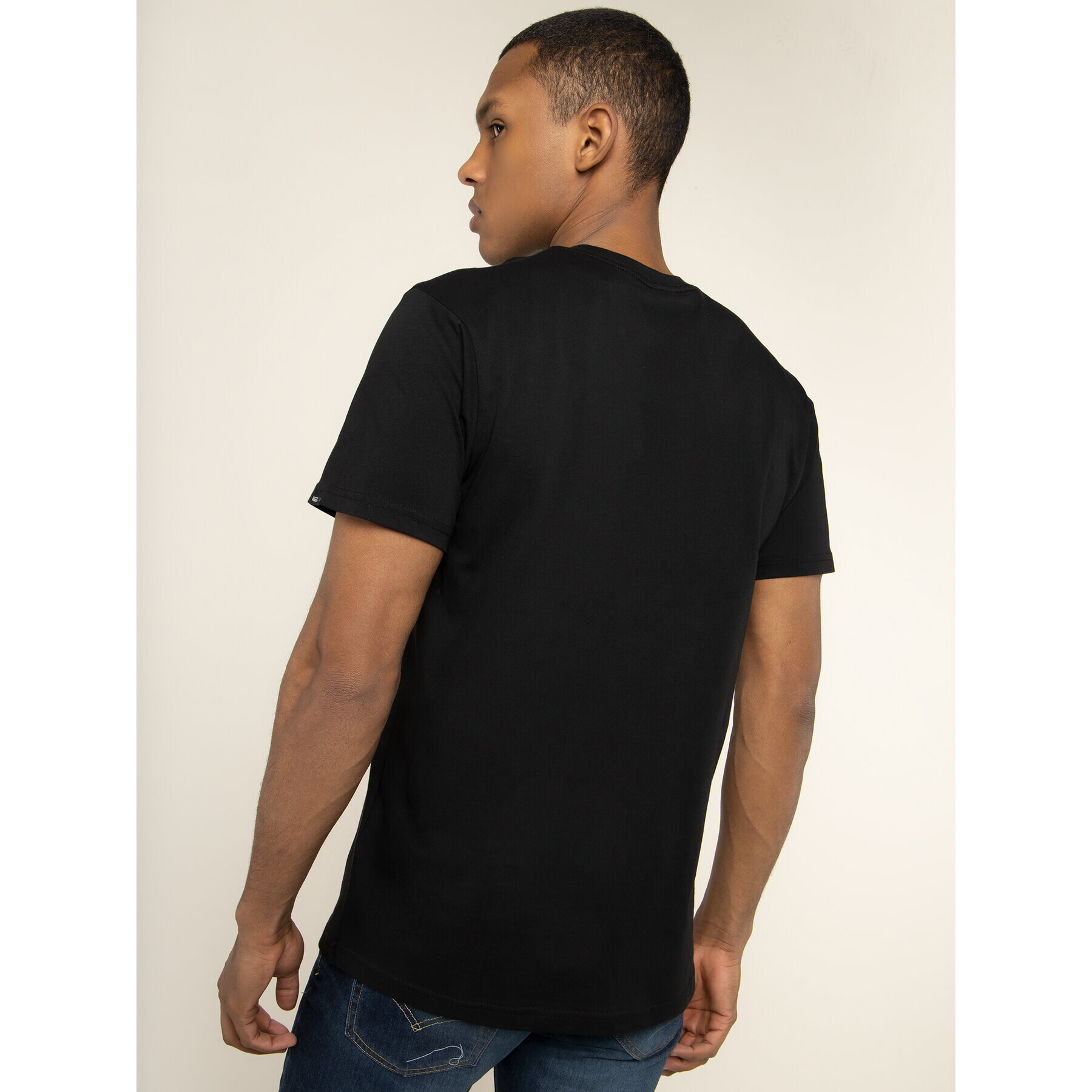 Vans Тишърт Og Checker VN0A49SYBLK1 Черен Slim Fit - Pepit.bg