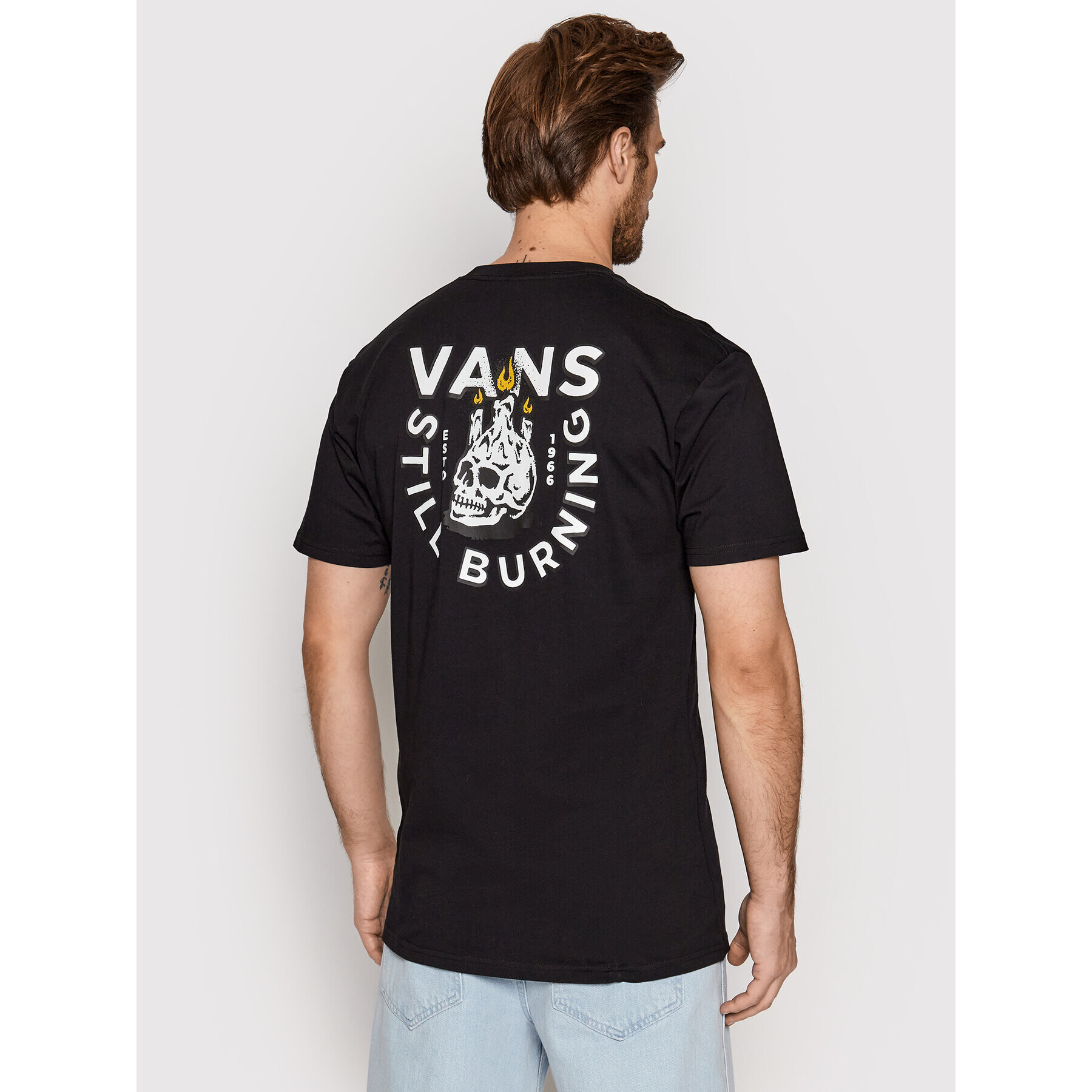 Vans Тишърт Still Brunin VN0007KJ Черен Regular Fit - Pepit.bg