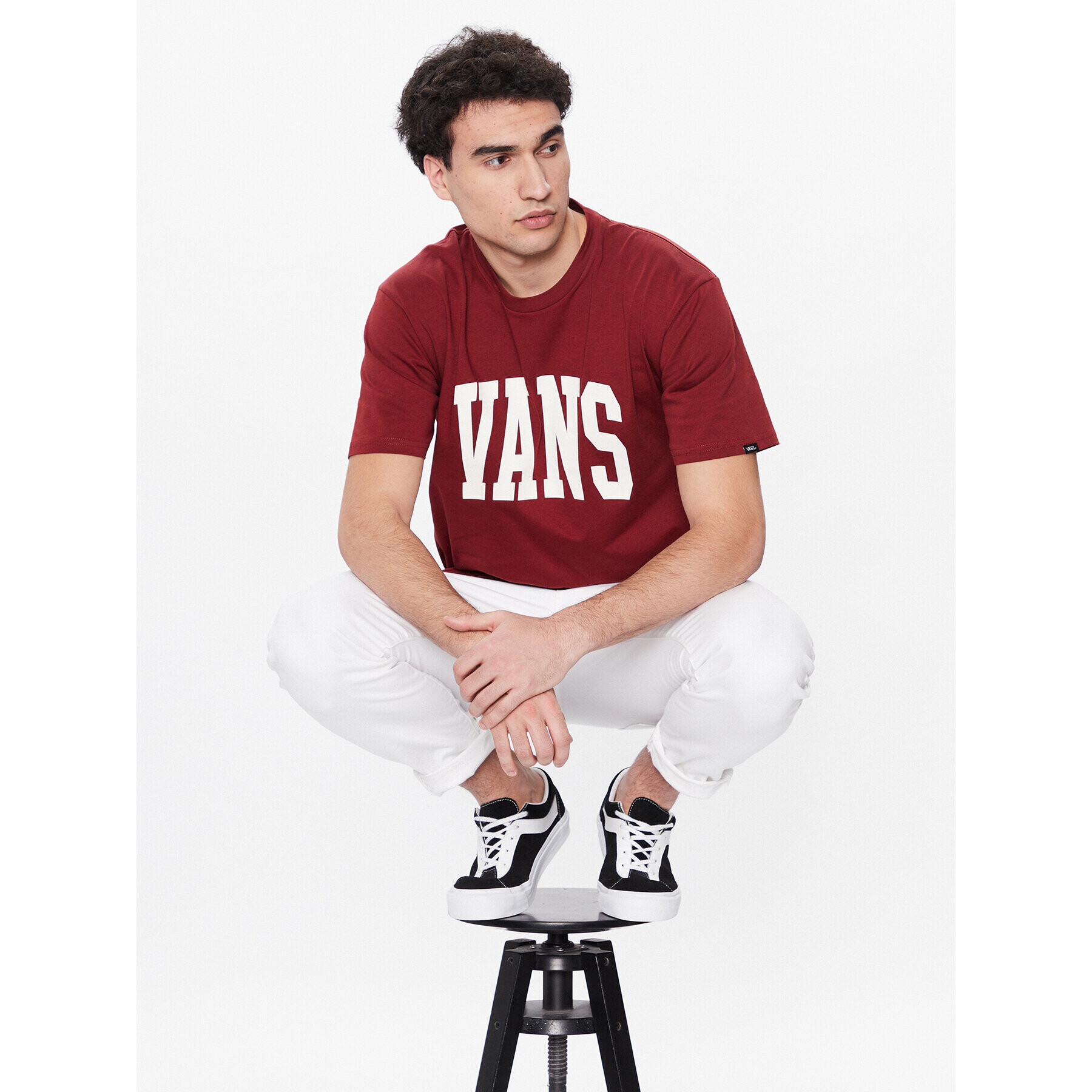 Vans Тишърт Varsity VN00003B Червен Classic Fit - Pepit.bg