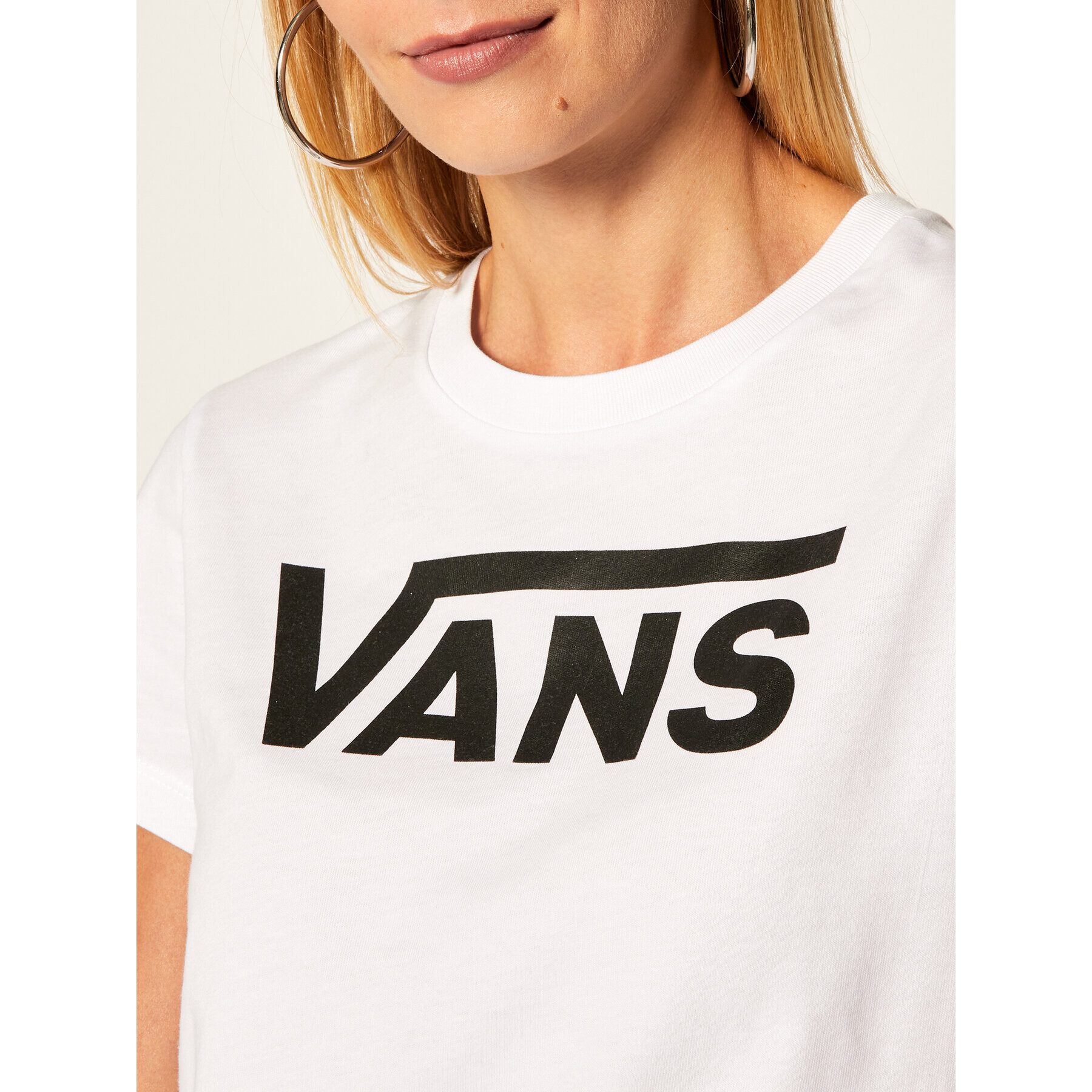 Vans Тишърт Wm Flying V Crew Tee VN0A3UP4 Бял Regular Fit - Pepit.bg