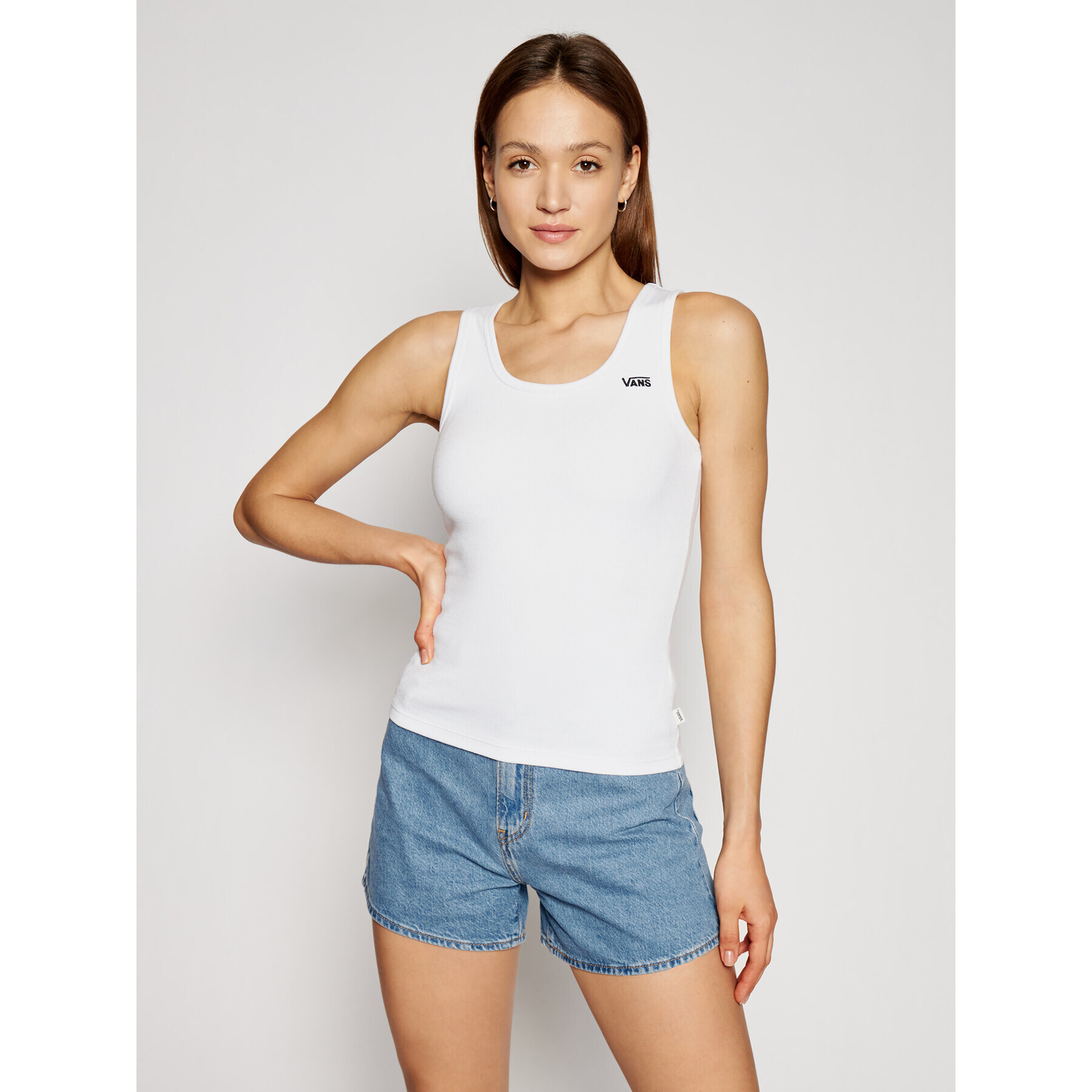 Vans топ Huddle VN0A5AUI Бял Slim Fit - Pepit.bg