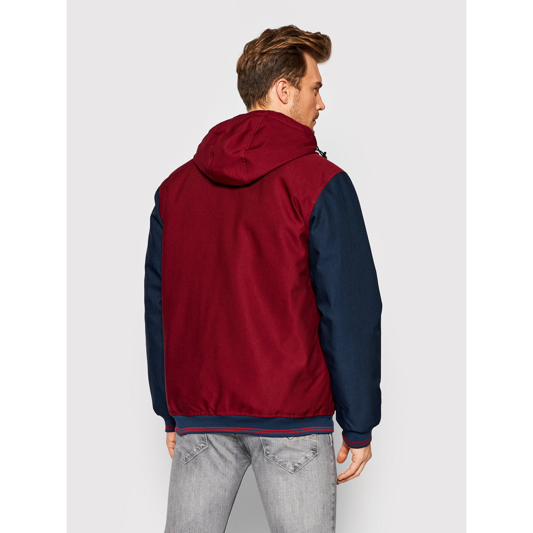 Vans Зимно яке Class VN0A5KQE Червен Regular Fit - Pepit.bg