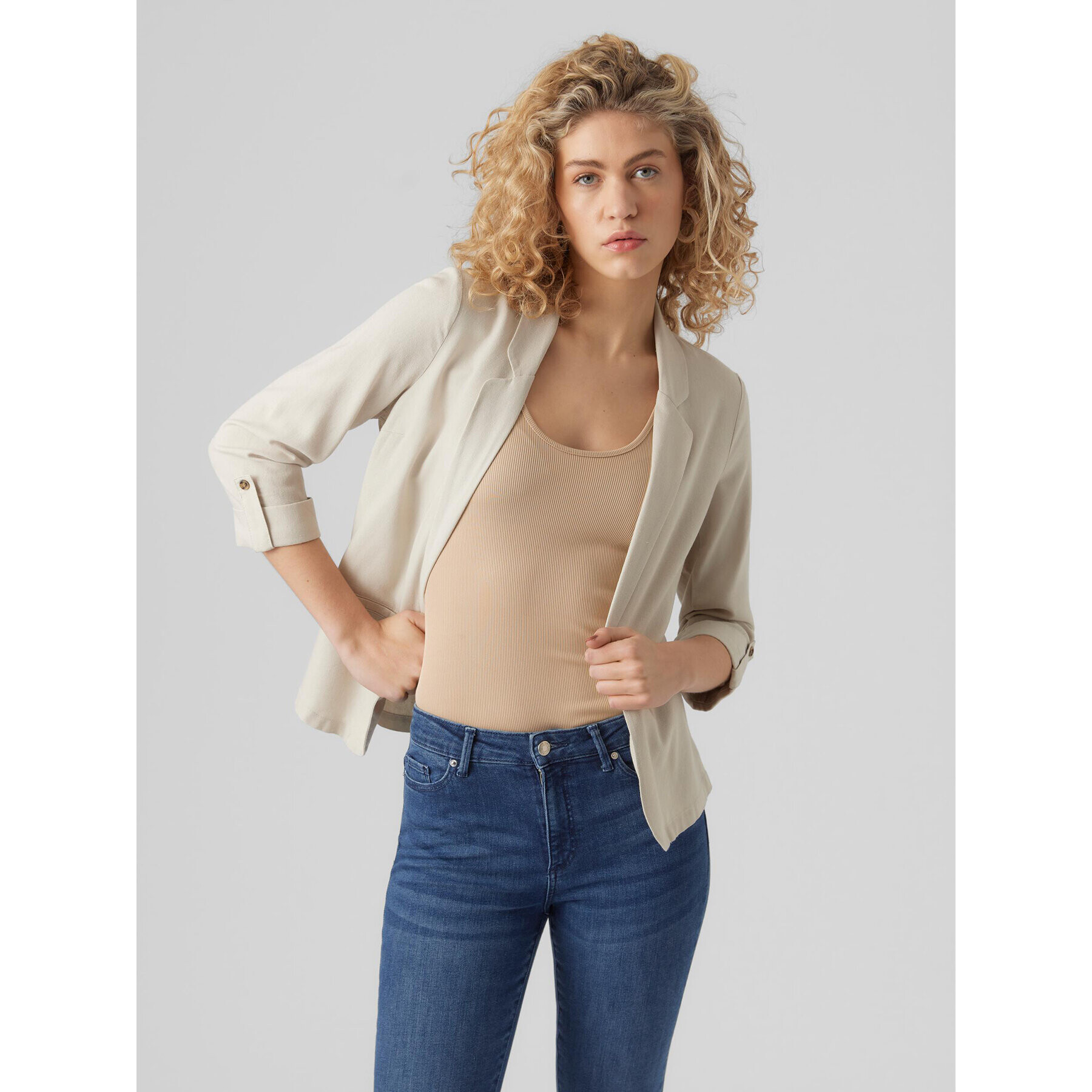 Vero Moda Сако Jesmilo 10279700 Сив Regular Fit - Pepit.bg
