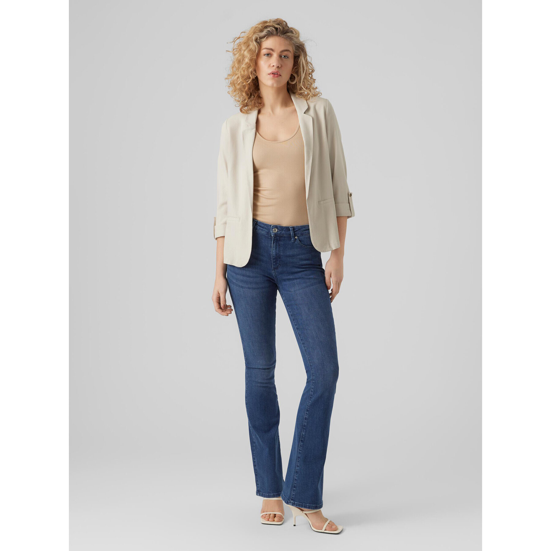 Vero Moda Сако Jesmilo 10279700 Сив Regular Fit - Pepit.bg