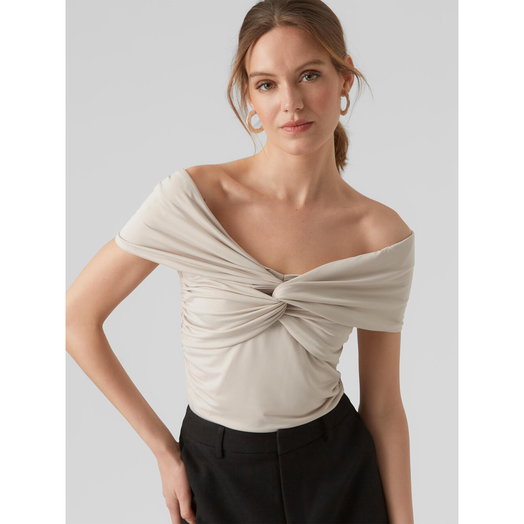 Vero Moda Блуза 10296078 Екрю Regular Fit - Pepit.bg