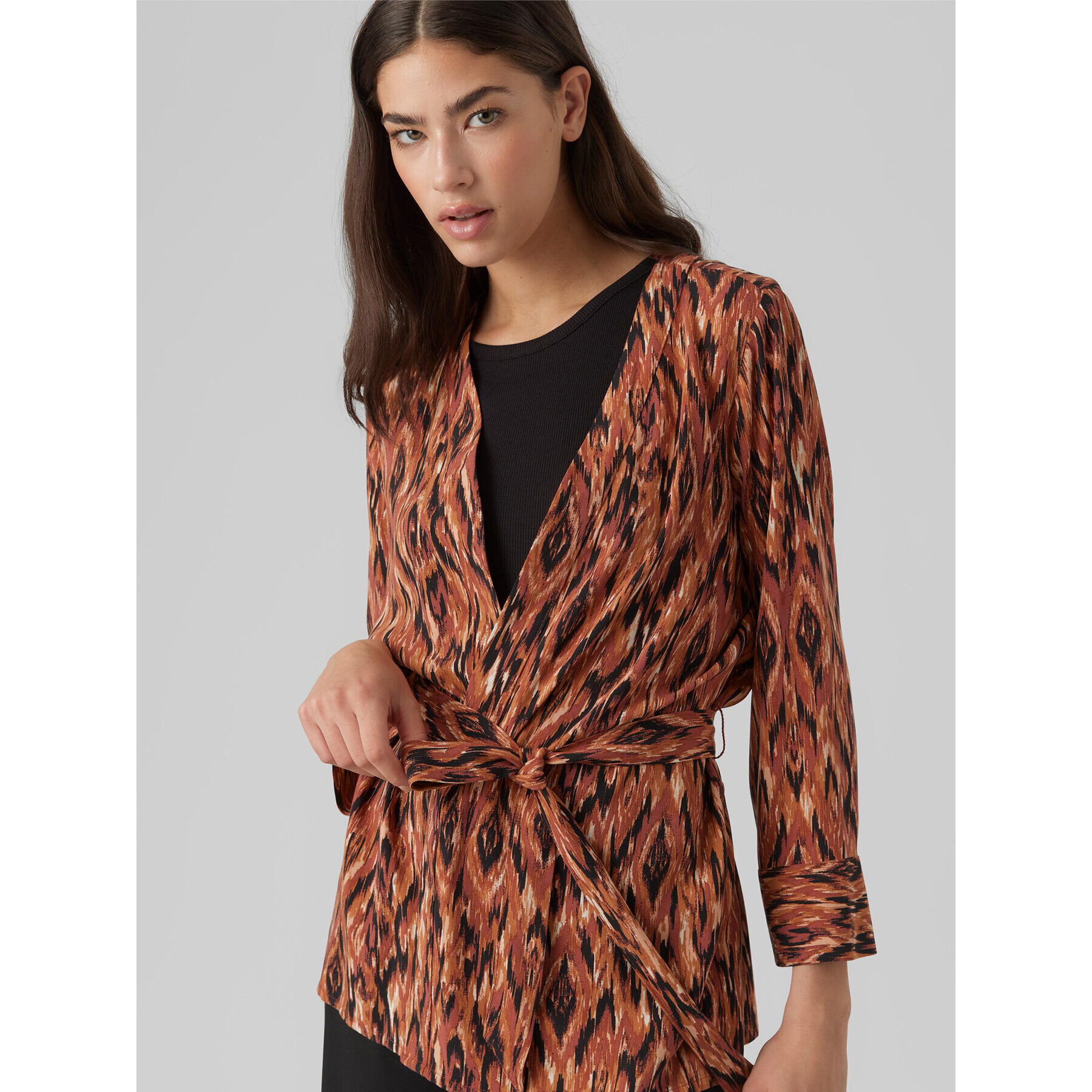 Vero Moda Блуза Easy 10297344 Кафяв Relaxed Fit - Pepit.bg