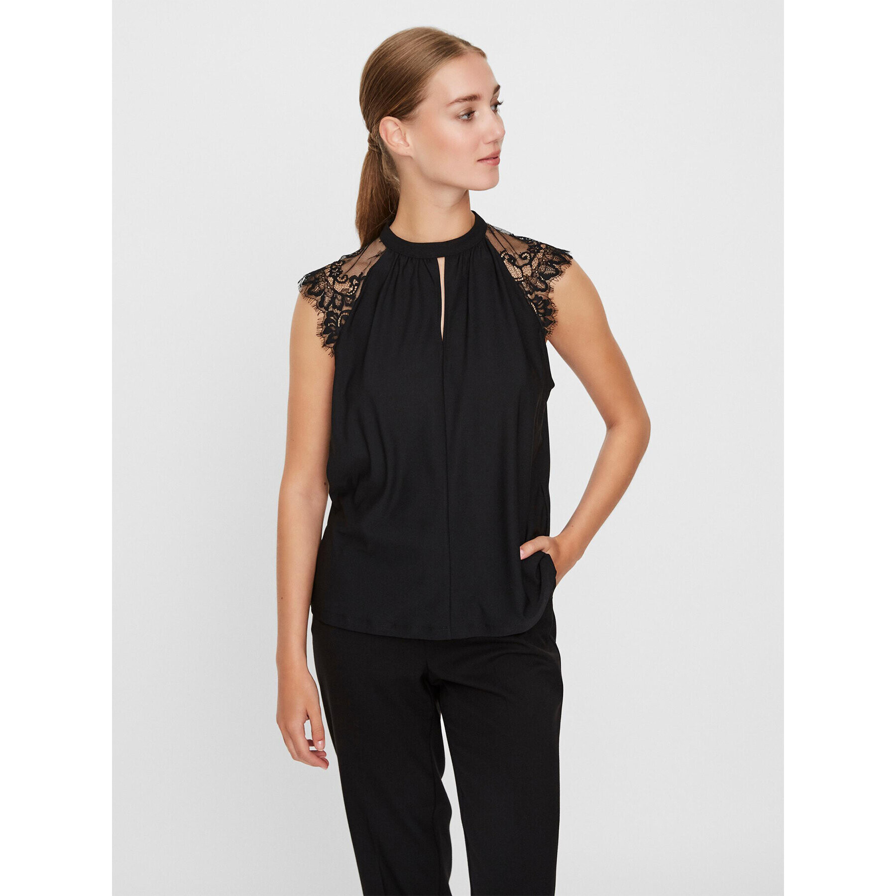 Vero Moda Блуза Milla 10226072 Черен Regular Fit - Pepit.bg