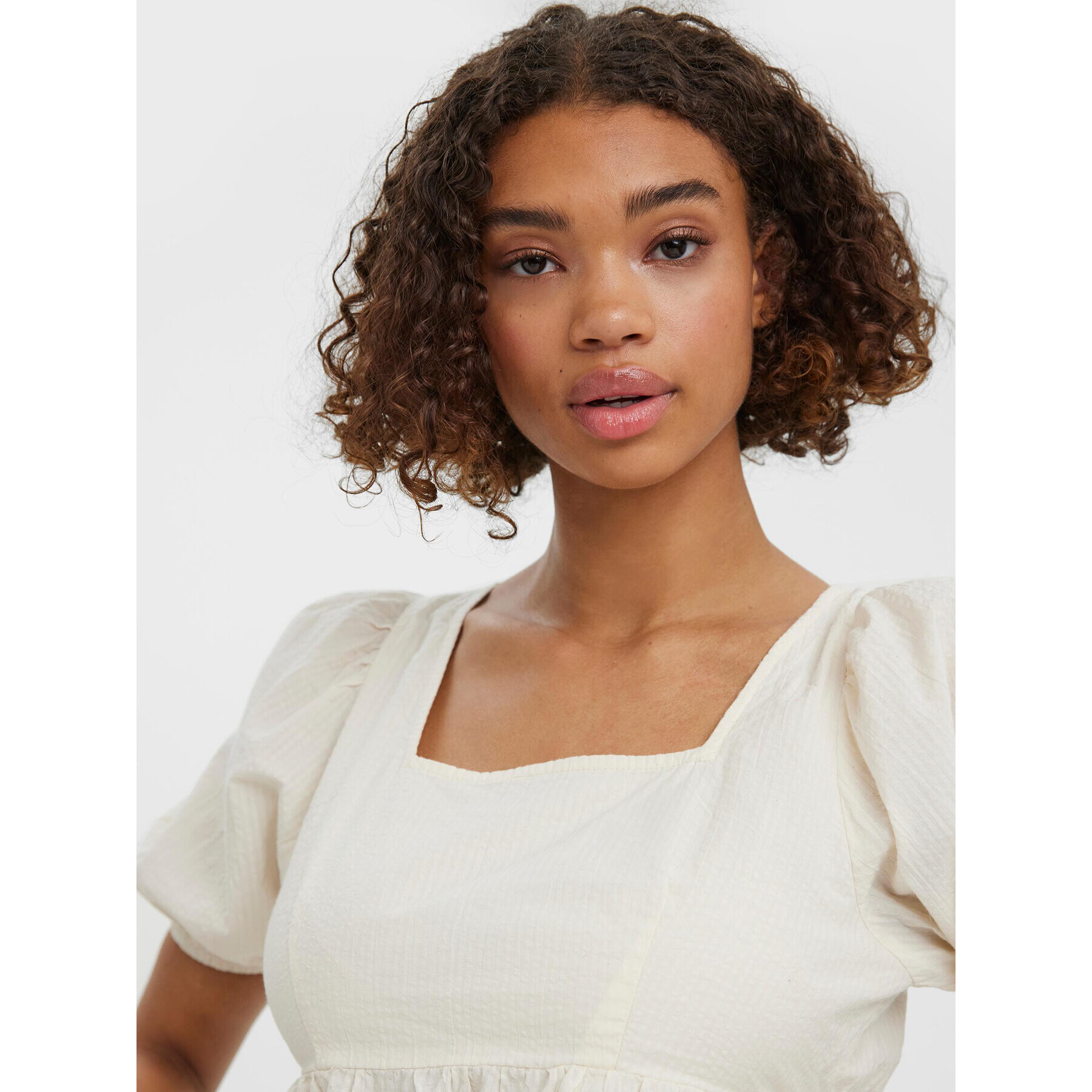 Vero Moda Блуза Tabita 10264614 Екрю Regular Fit - Pepit.bg