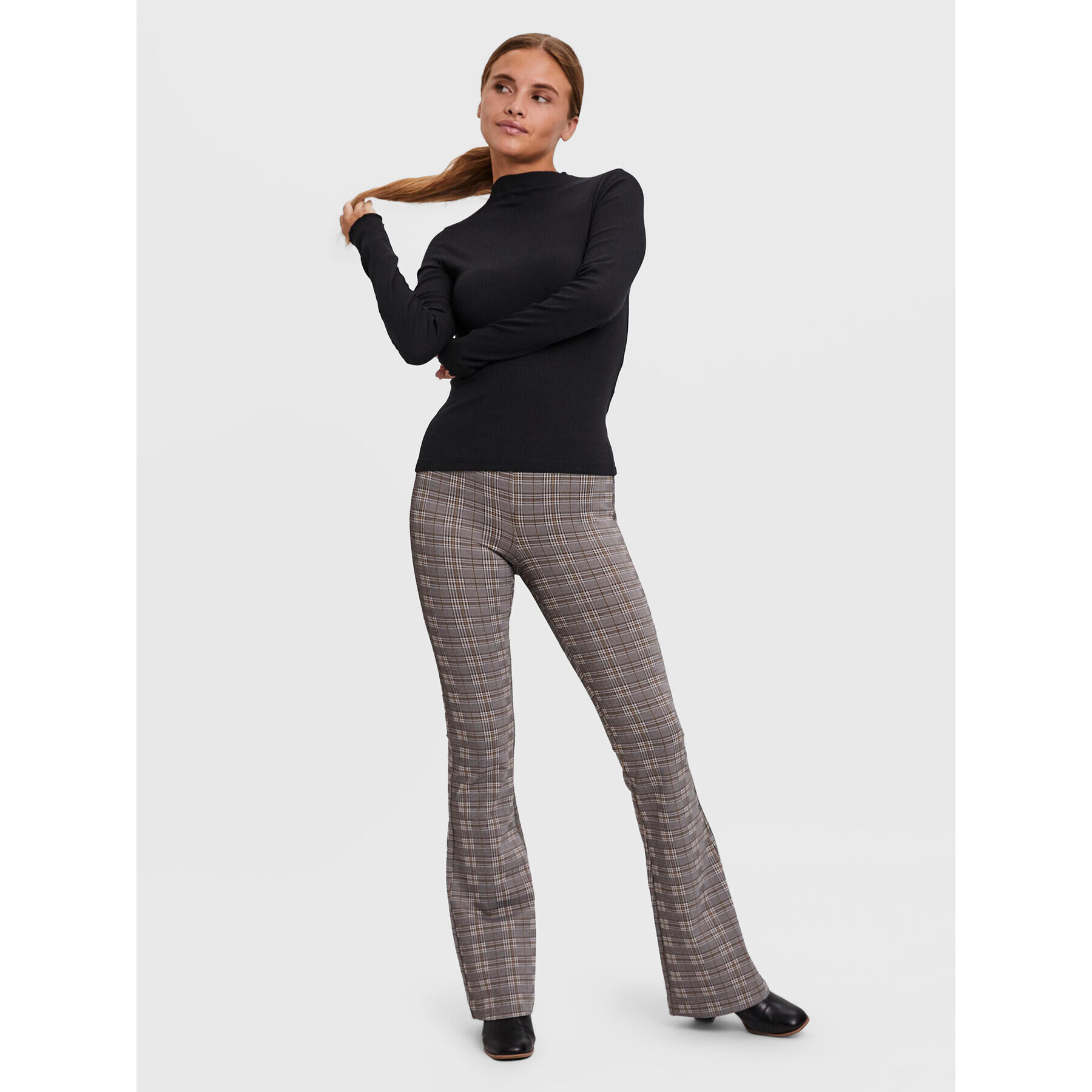 Vero Moda Блуза Vio 10259206 Черен Slim Fit - Pepit.bg