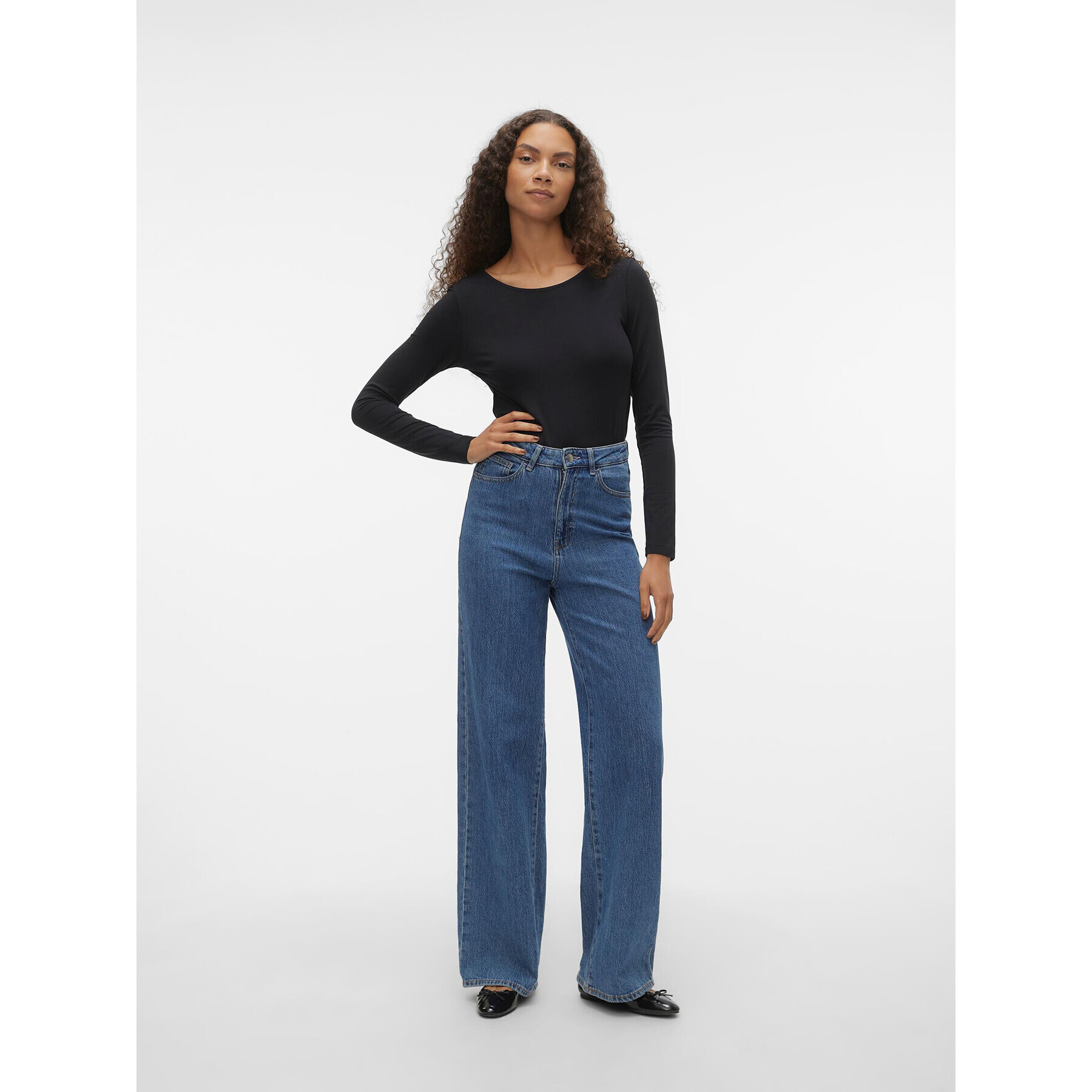 Vero Moda Боди AWARE Heaven 10298465 Черен Slim Fit - Pepit.bg