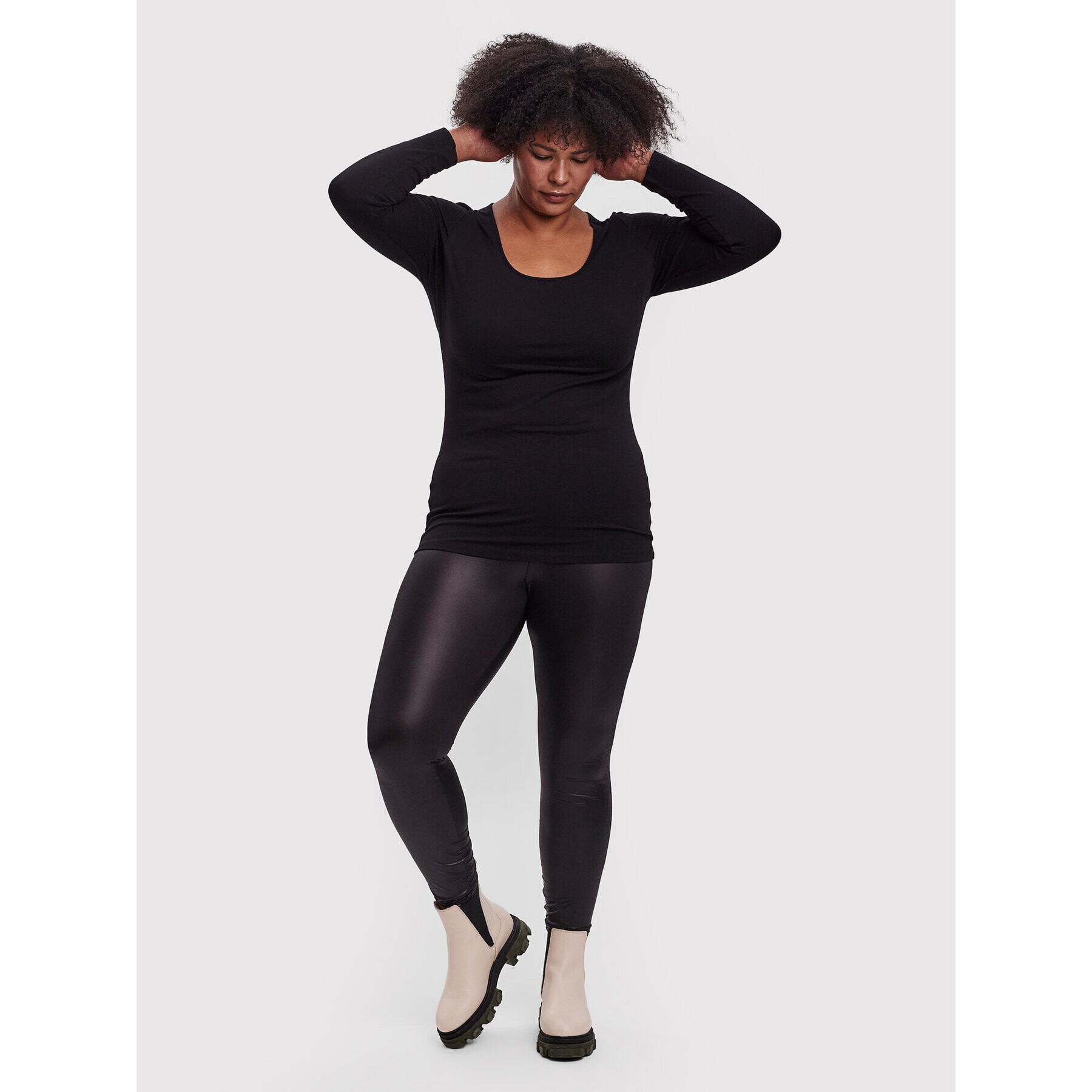 Vero Moda Curve Блуза Paxi 10251959 Черен Tight Fit - Pepit.bg