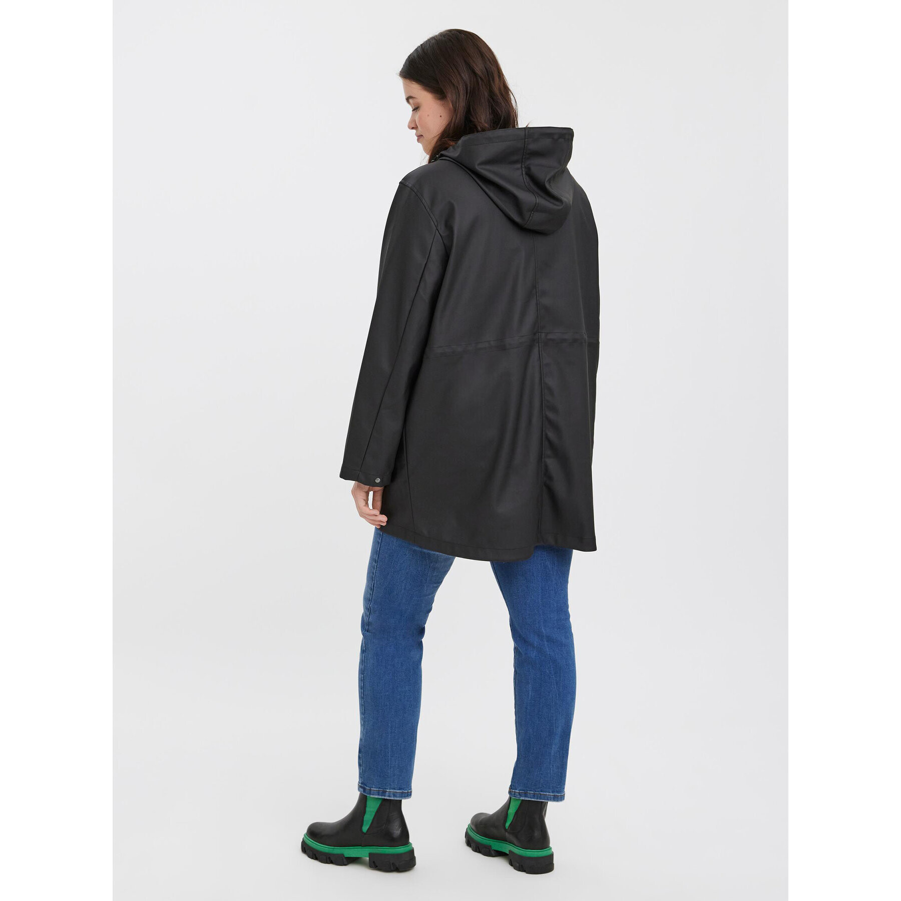 Vero Moda Curve Яке за дъжд Malou 10258070 Черен Regular Fit - Pepit.bg