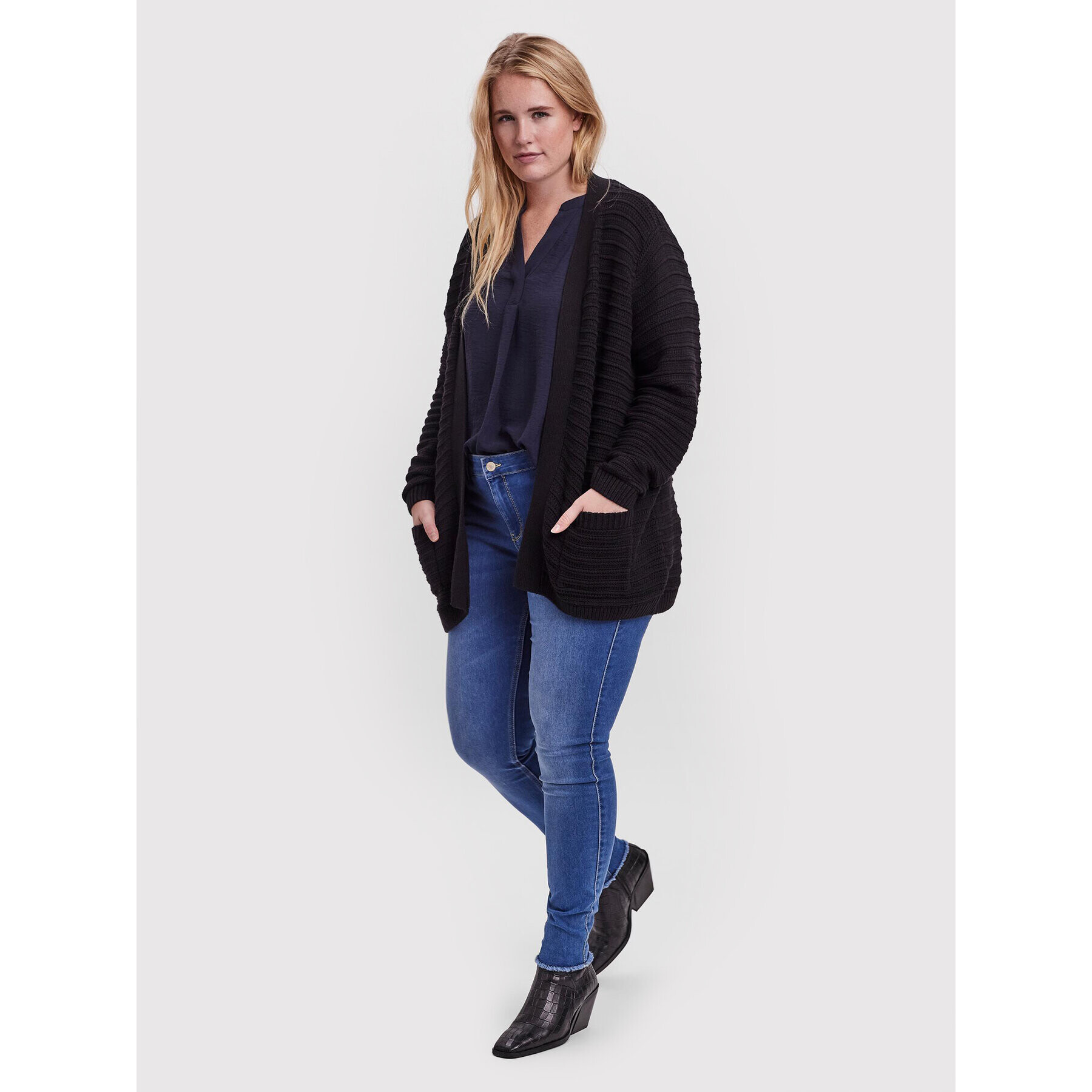 Vero Moda Curve Кардиган Stila 10252752 Черен Regular Fit - Pepit.bg