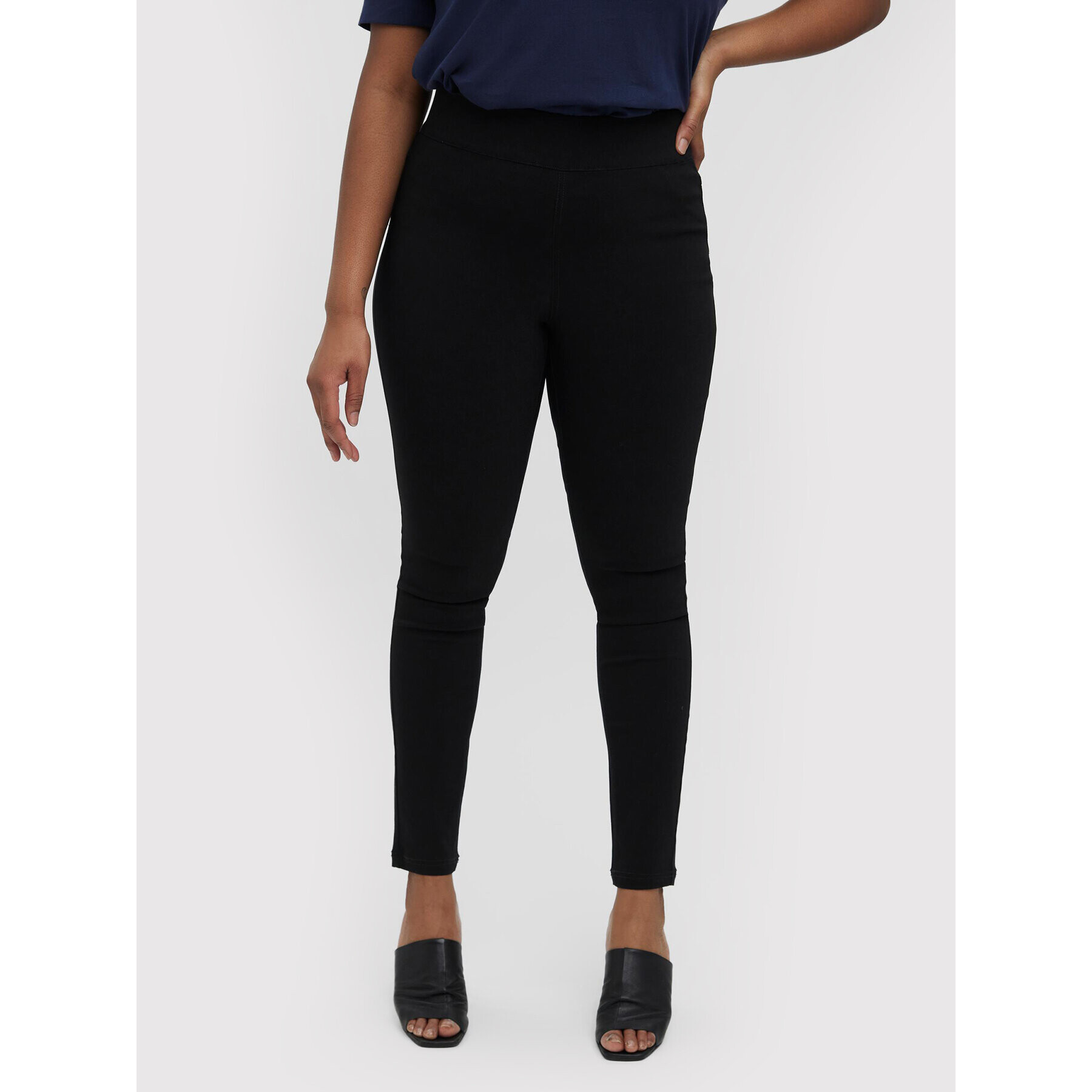 Vero Moda Curve Клин Silina 10256722 Черен Slim Fit - Pepit.bg