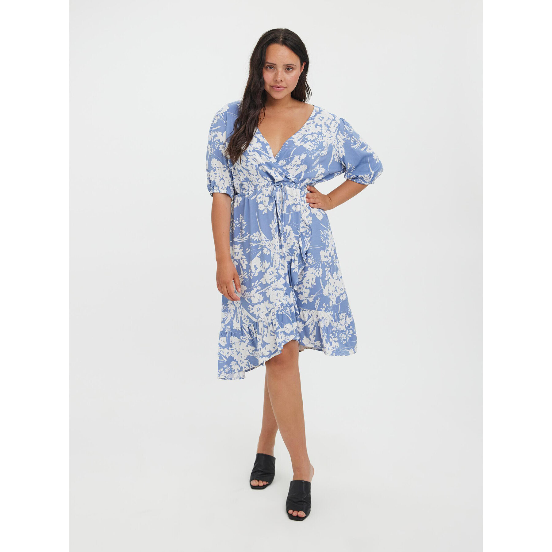 Vero Moda Curve Лятна рокля Lexie 10266955 Син Regular Fit - Pepit.bg