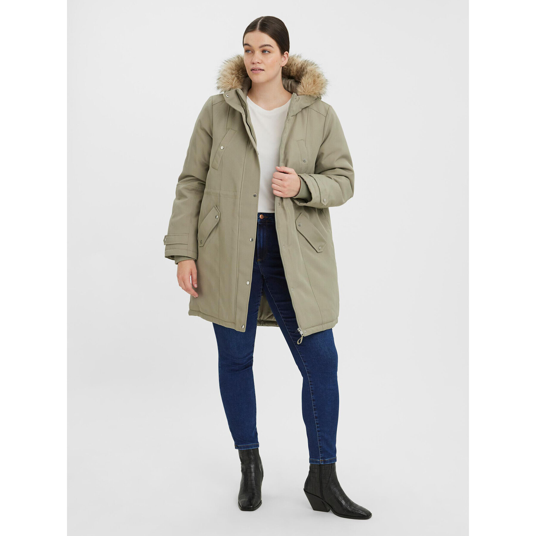 Vero Moda Curve Парка Trok 10267442 Зелен Regular Fit - Pepit.bg