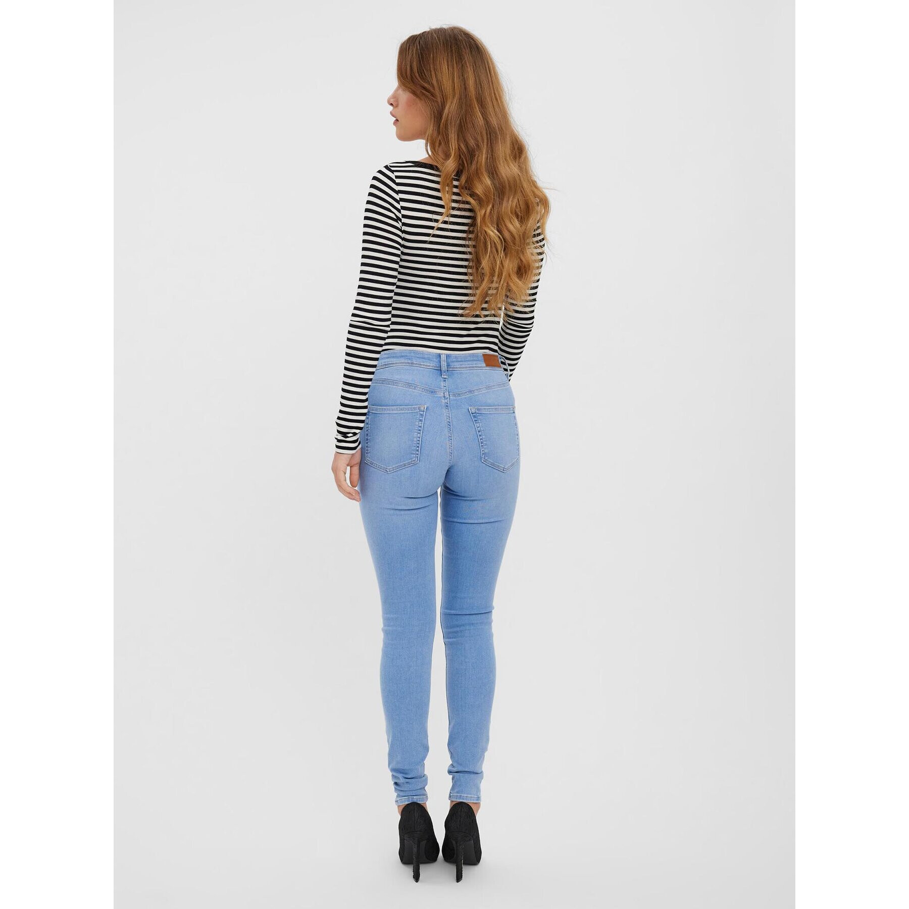 Vero Moda Дънки Lux 10259092 Син Slim Fit - Pepit.bg