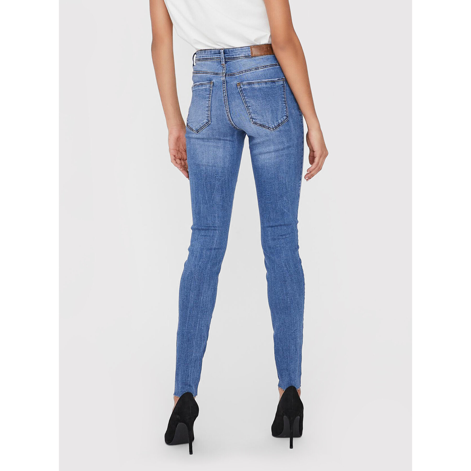 Vero Moda Дънки Tanya 10228784 Син Slim Fit - Pepit.bg