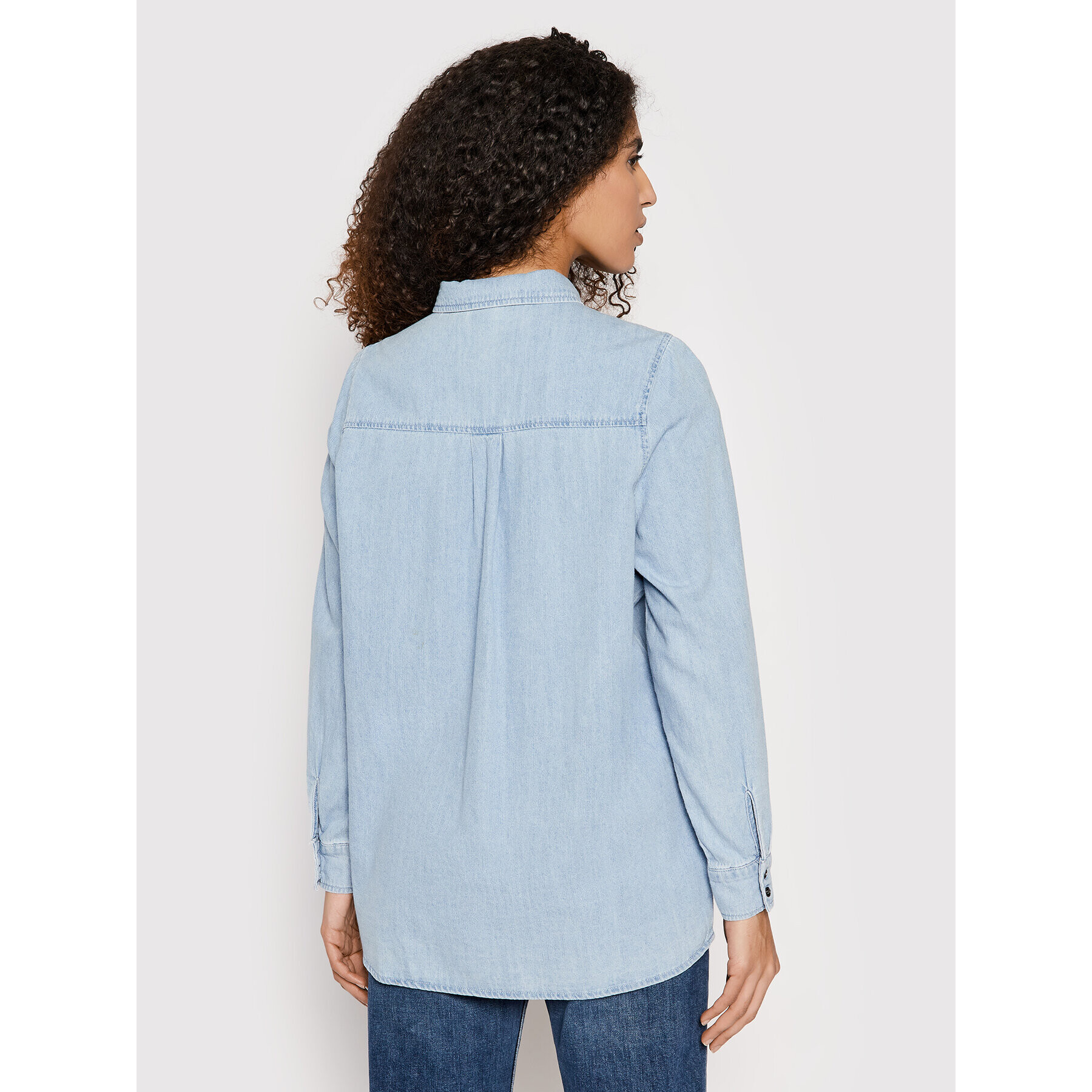 Vero Moda дънкова риза Flora 10258235 Син Oversize - Pepit.bg