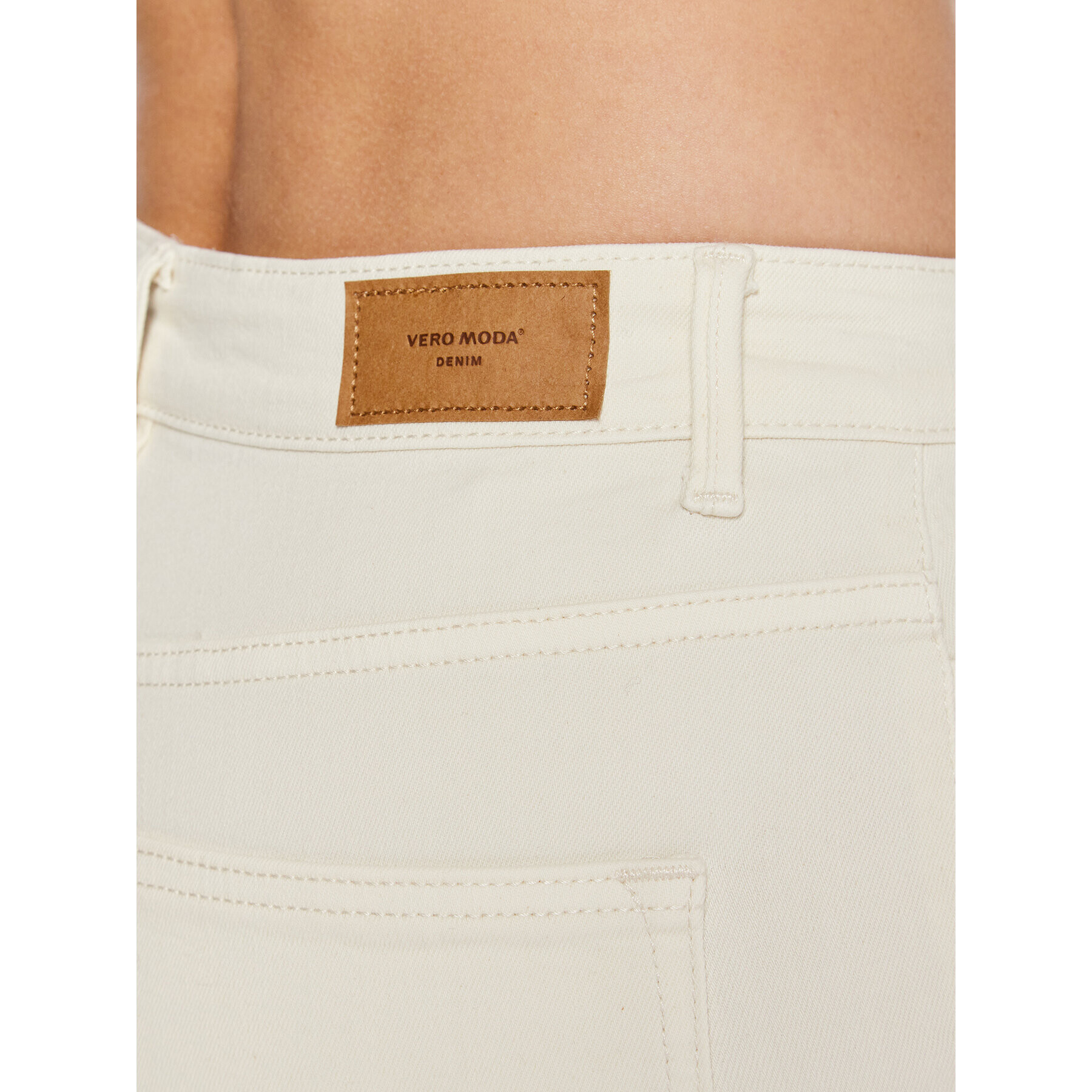 Vero Moda Дънкови шорти Peach 10267721 Бежов Regular Fit - Pepit.bg
