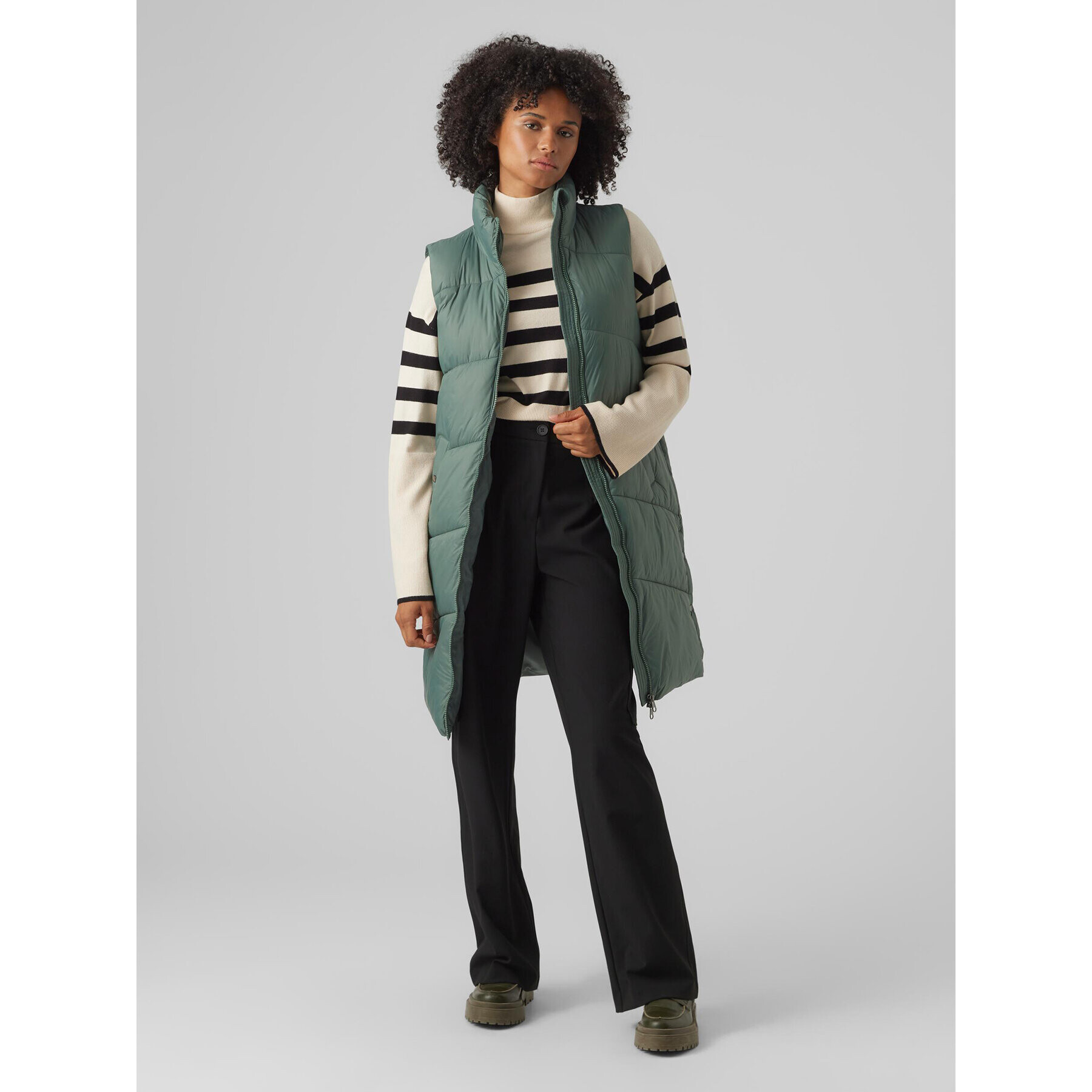 Vero Moda Елек 10273950 Зелен Regular Fit - Pepit.bg