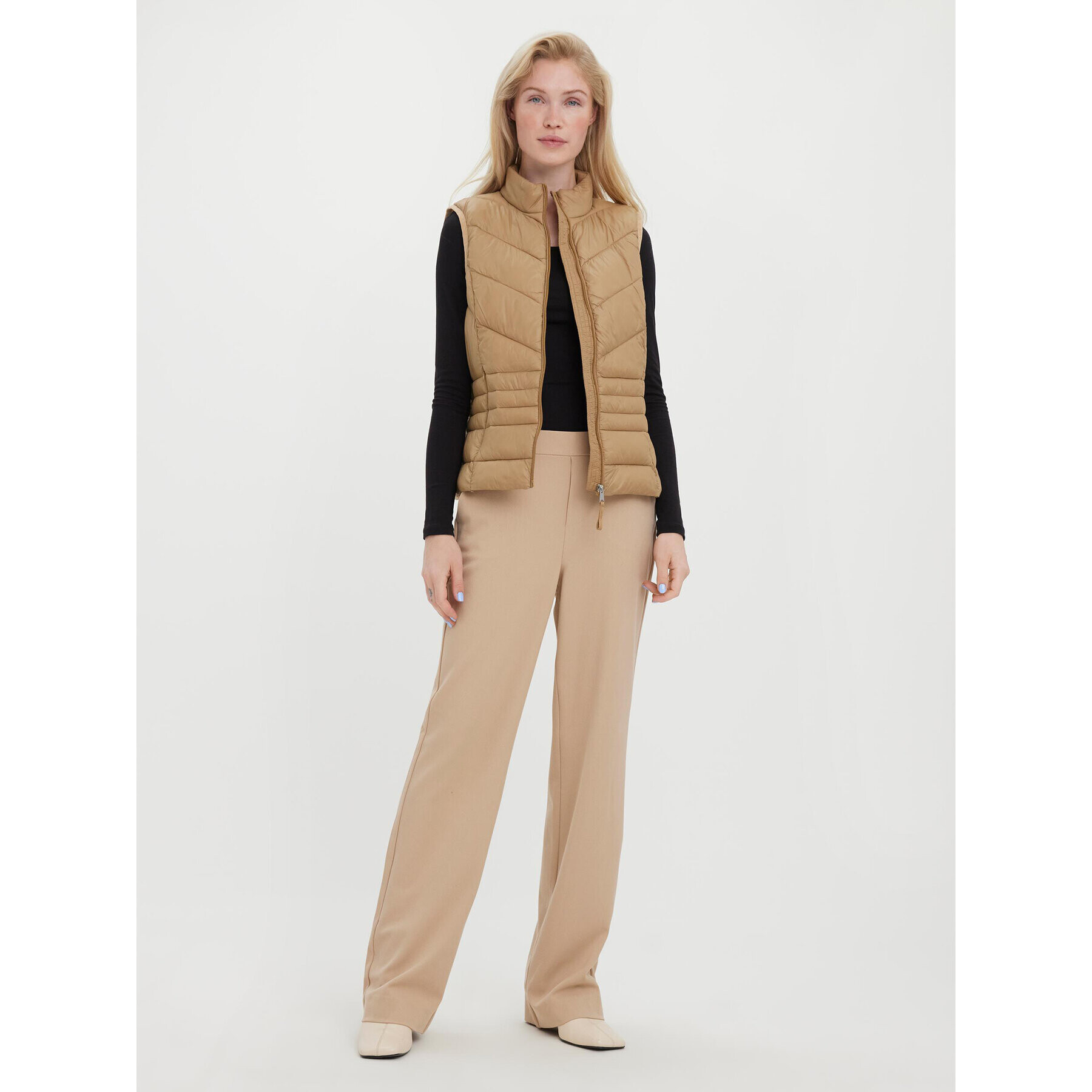 Vero Moda Елек Sorayasiv 10266966 Кафяв Regular Fit - Pepit.bg