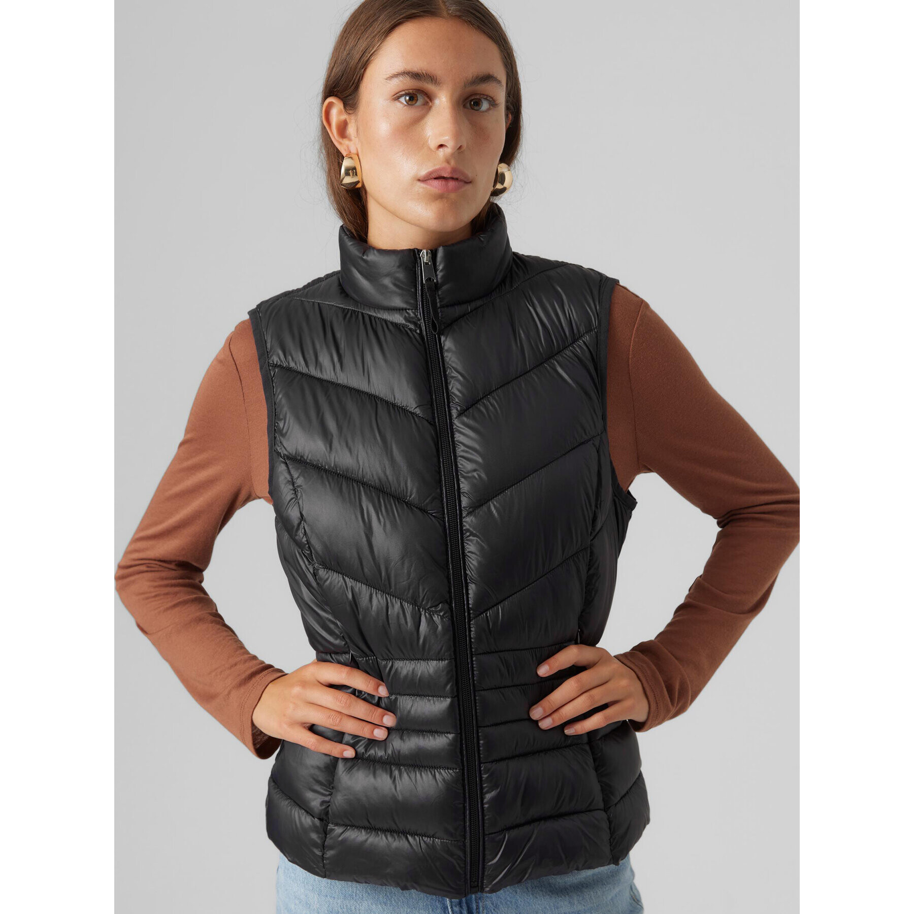 Vero Moda Елек Sorayasiv 10289449 Черен Regular Fit - Pepit.bg