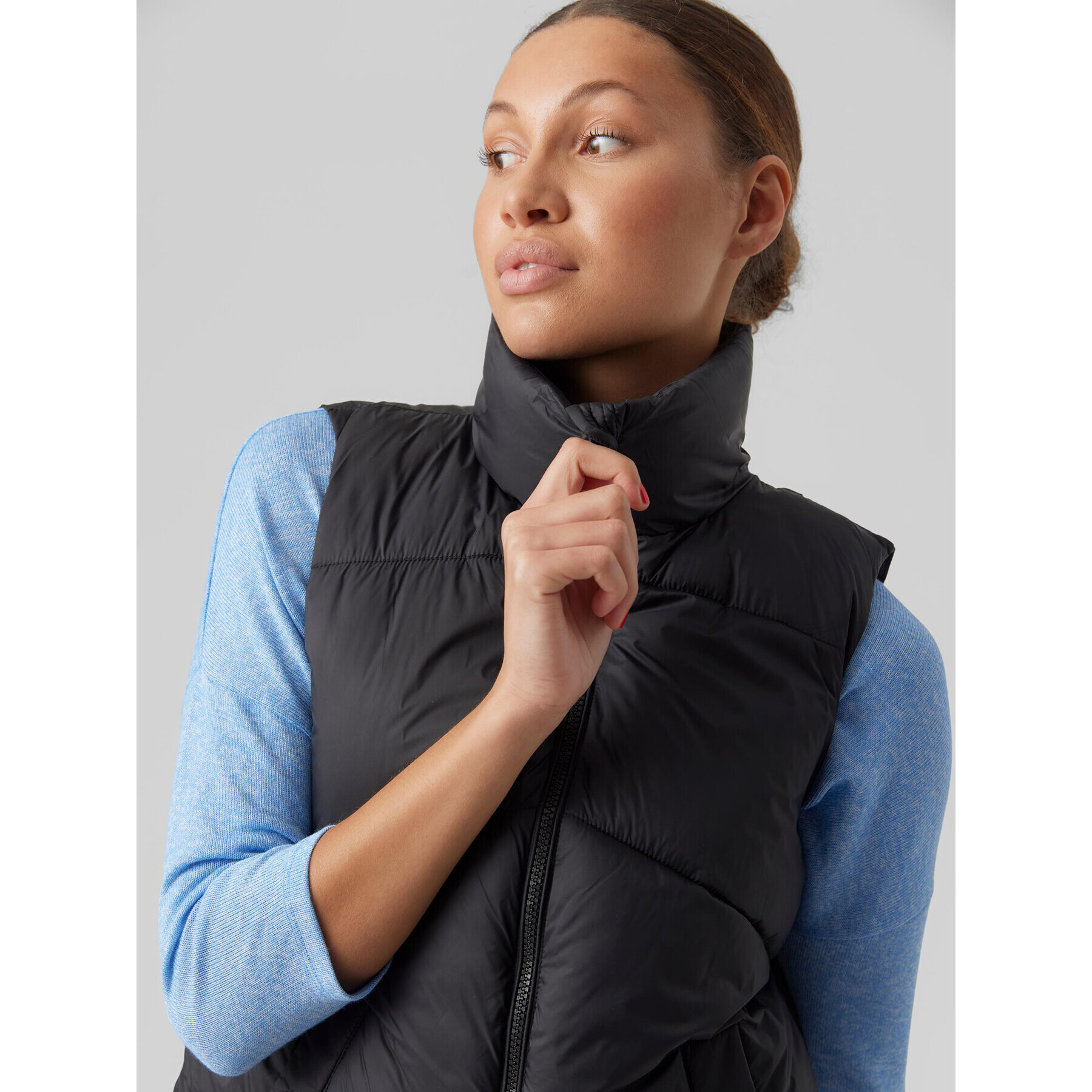 Vero Moda Елек Uppsala 10281432 Черен Regular Fit - Pepit.bg