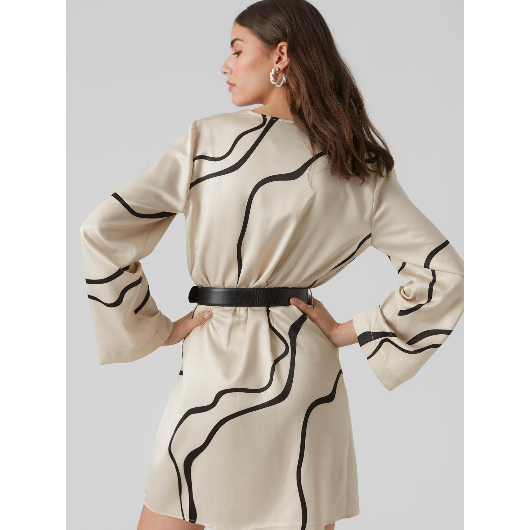 Vero Moda Ежедневна рокля 10295426 Екрю Regular Fit - Pepit.bg