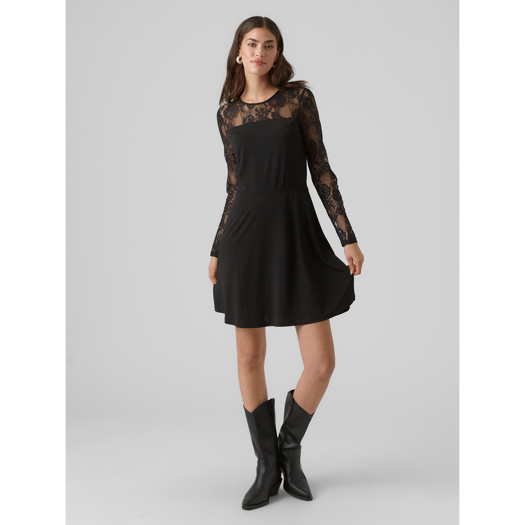 Vero Moda Ежедневна рокля 10296124 Черен Regular Fit - Pepit.bg