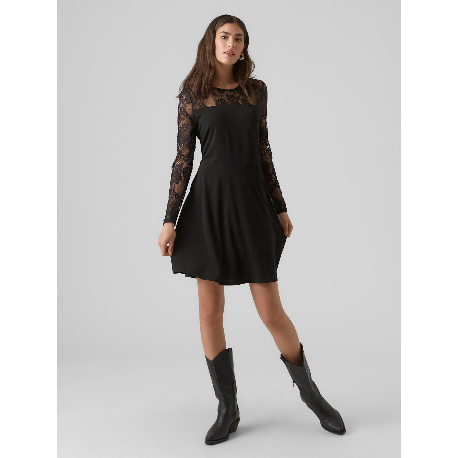 Vero Moda Ежедневна рокля 10296124 Черен Regular Fit - Pepit.bg