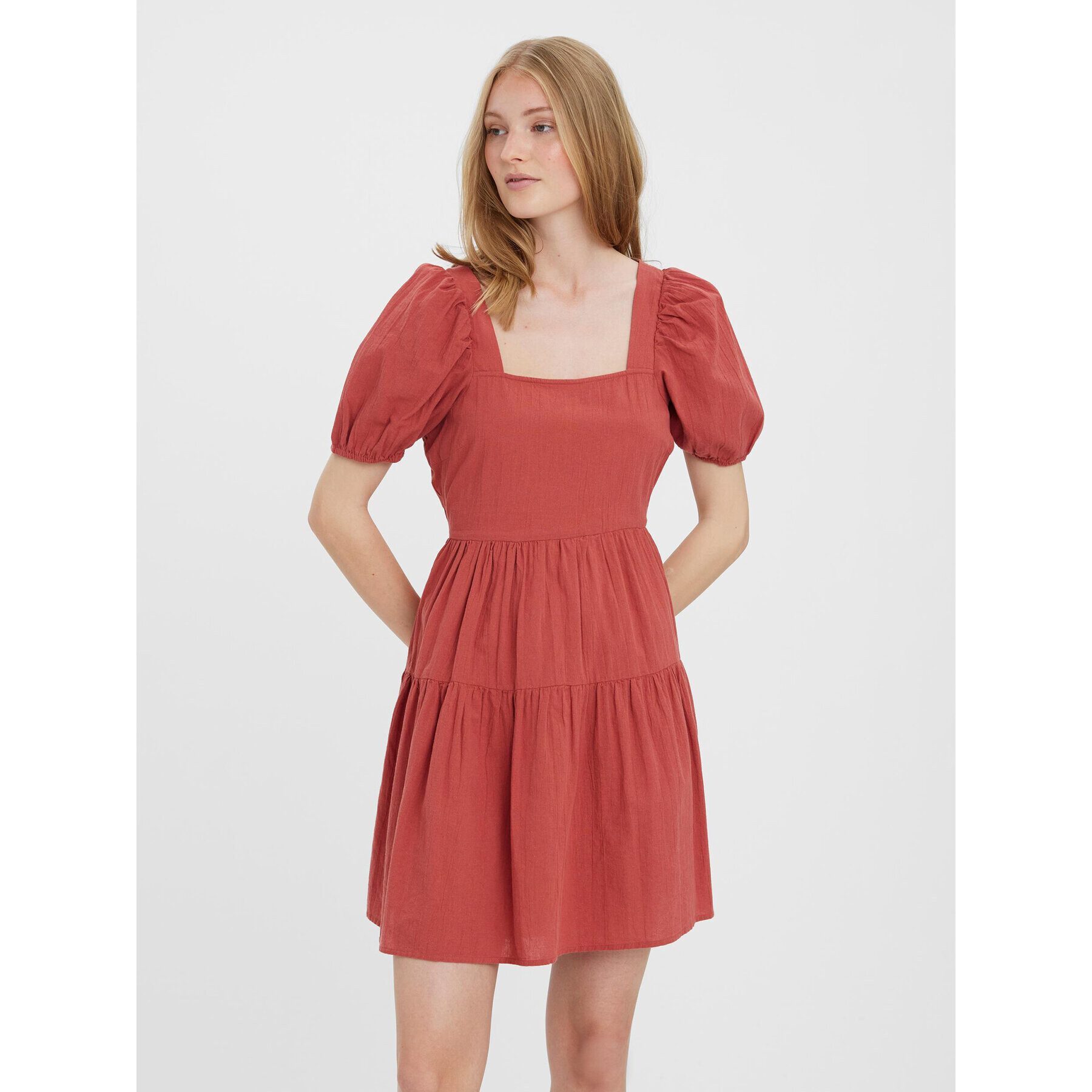 Vero Moda Ежедневна рокля Ava 10276216 Червен Regular Fit - Pepit.bg