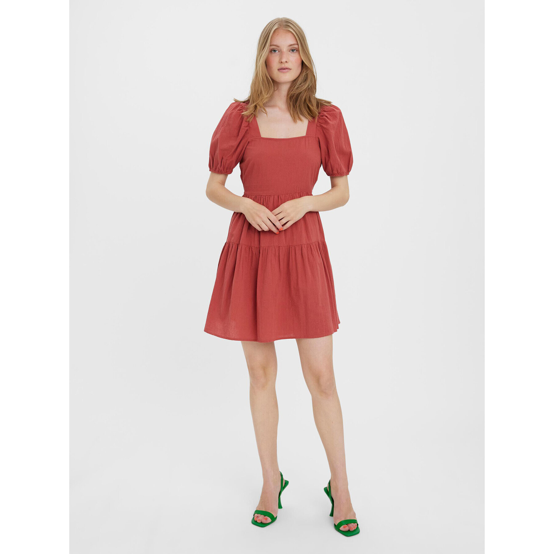 Vero Moda Ежедневна рокля Ava 10276216 Червен Regular Fit - Pepit.bg