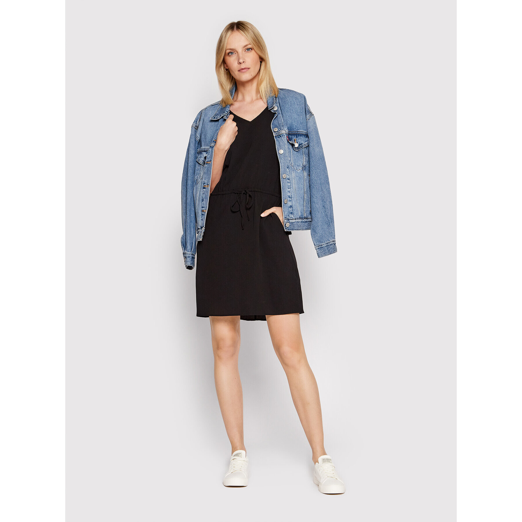 Vero Moda Ежедневна рокля Sallini 10266793 Черен Regular Fit - Pepit.bg