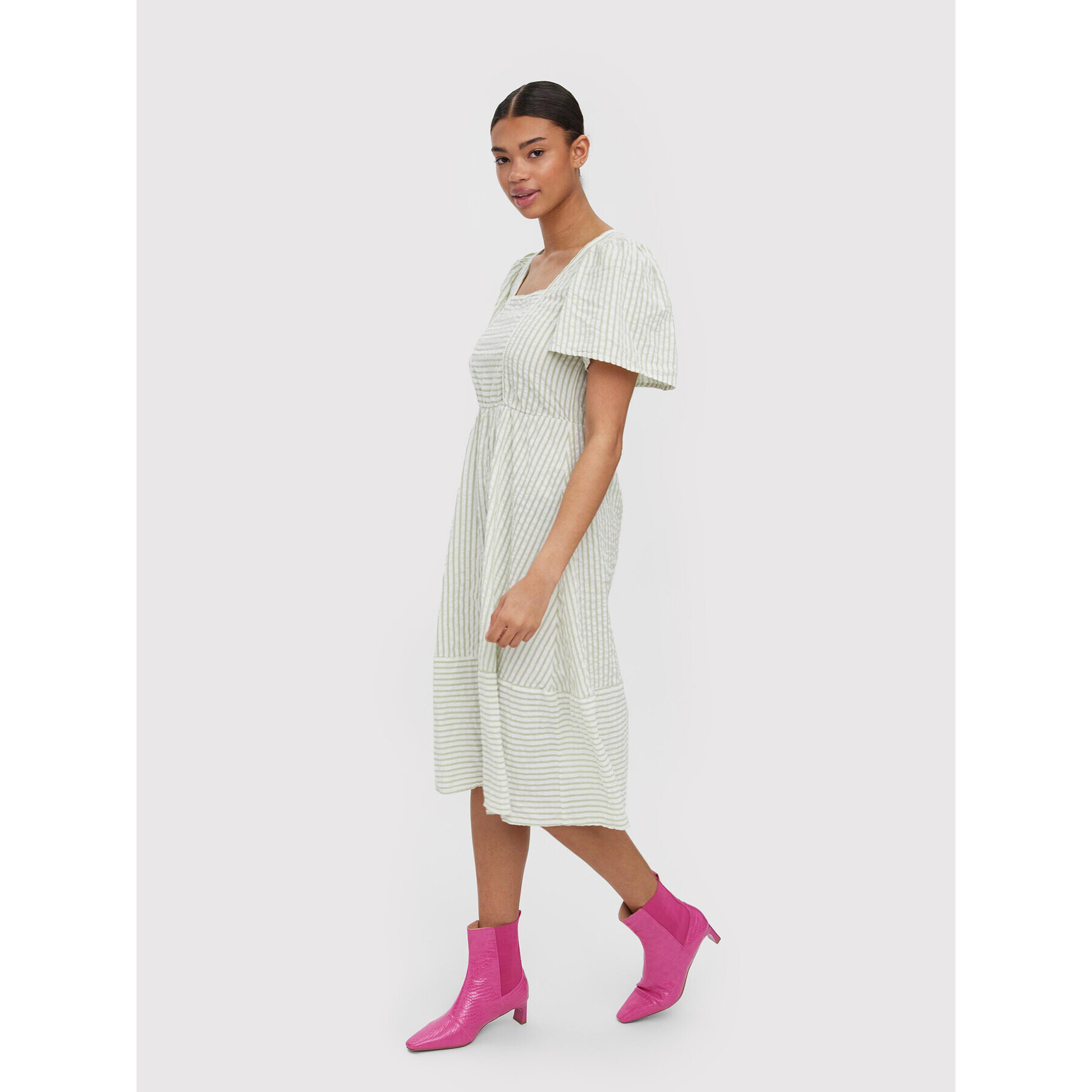 Vero Moda Ежедневна рокля Juno 10260798 Зелен Regular Fit - Pepit.bg