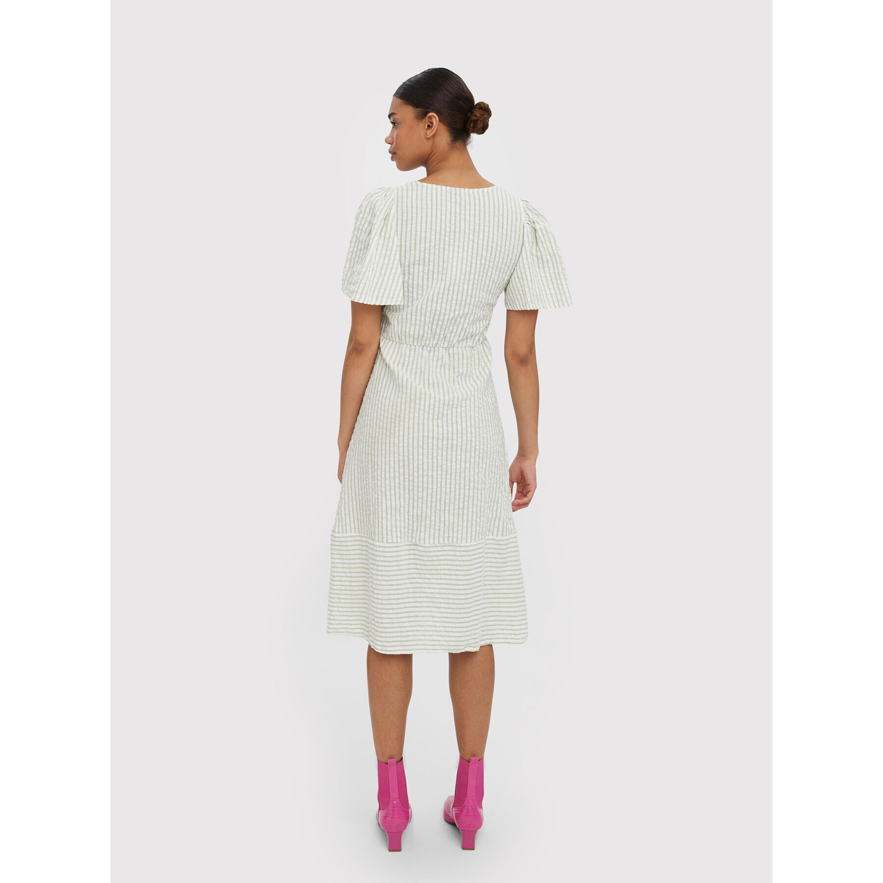 Vero Moda Ежедневна рокля Juno 10260798 Зелен Regular Fit - Pepit.bg