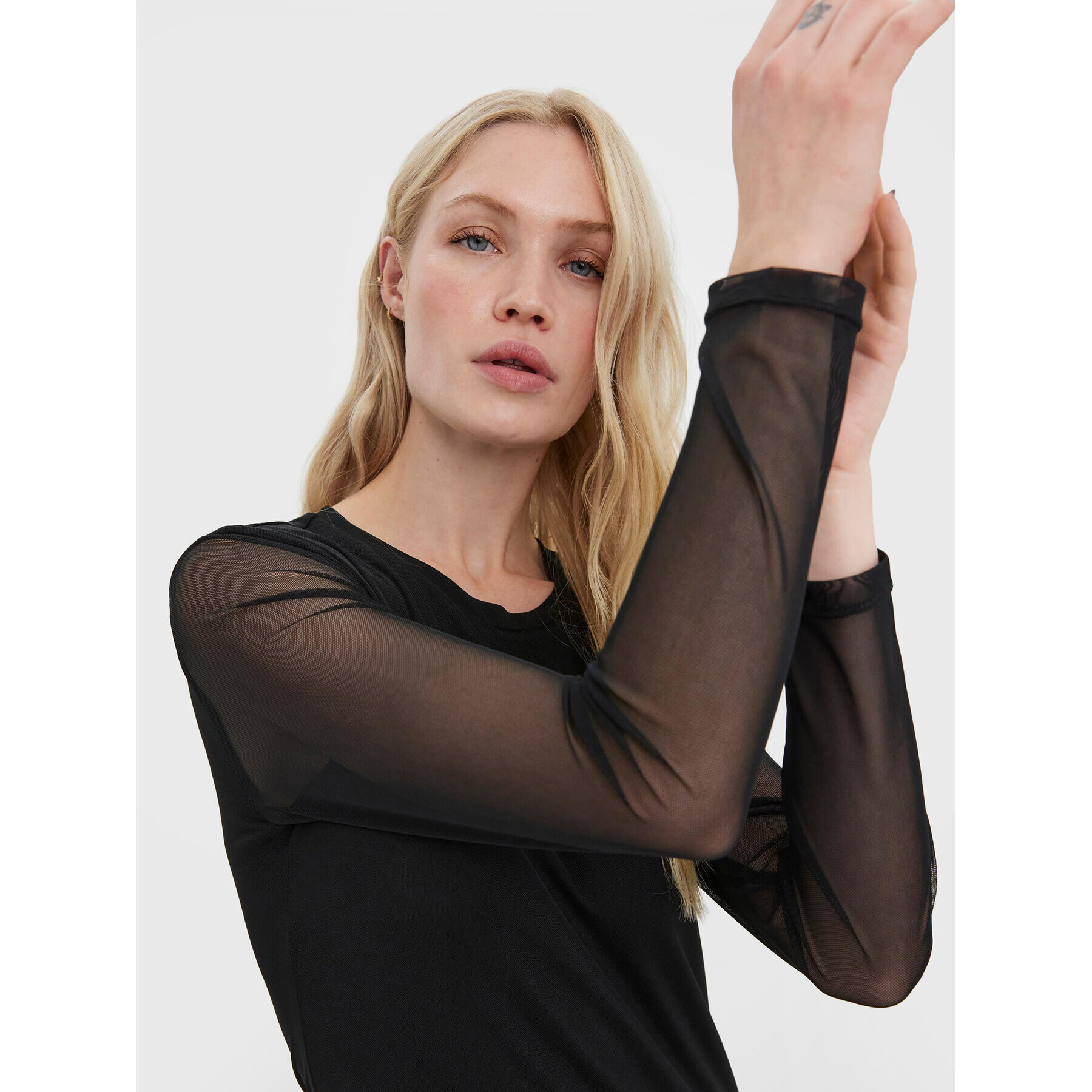 Vero Moda Коктейлна рокля Bella 10276741 Черен Slim Fit - Pepit.bg