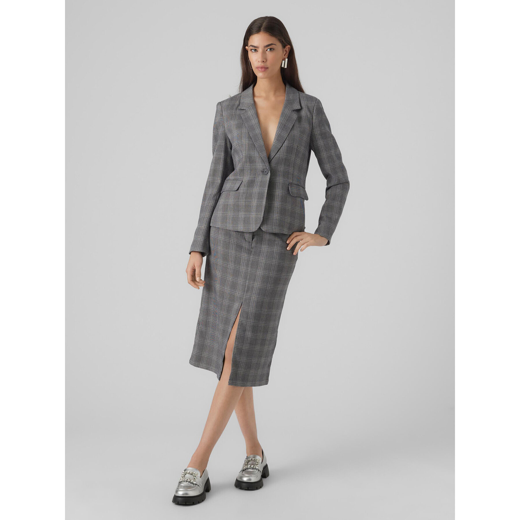 Vero Moda Миди пола Malin 10299880 Сив Relaxed Fit - Pepit.bg