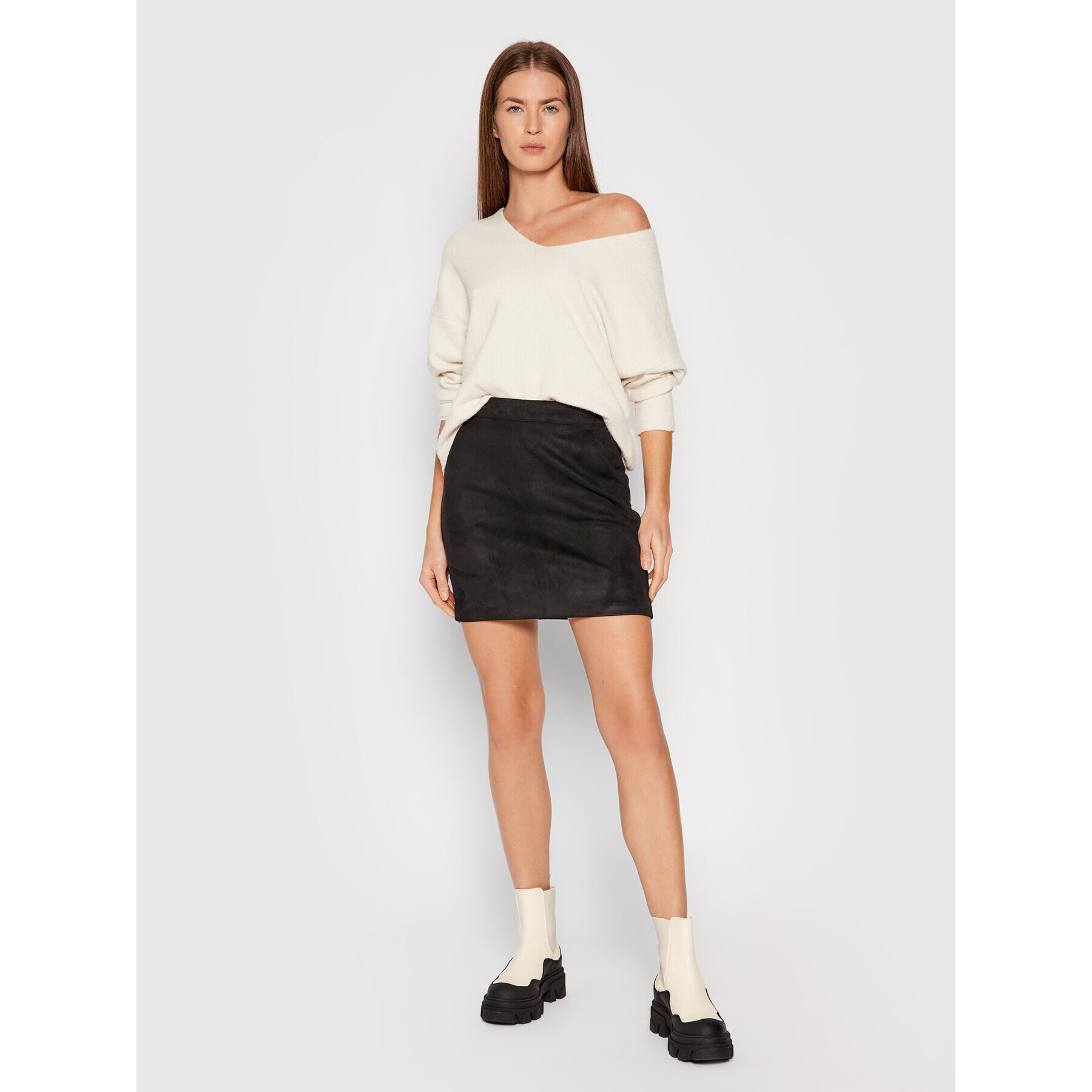 Vero Moda Мини пола Donnadina 10210430 Черен Regular Fit - Pepit.bg