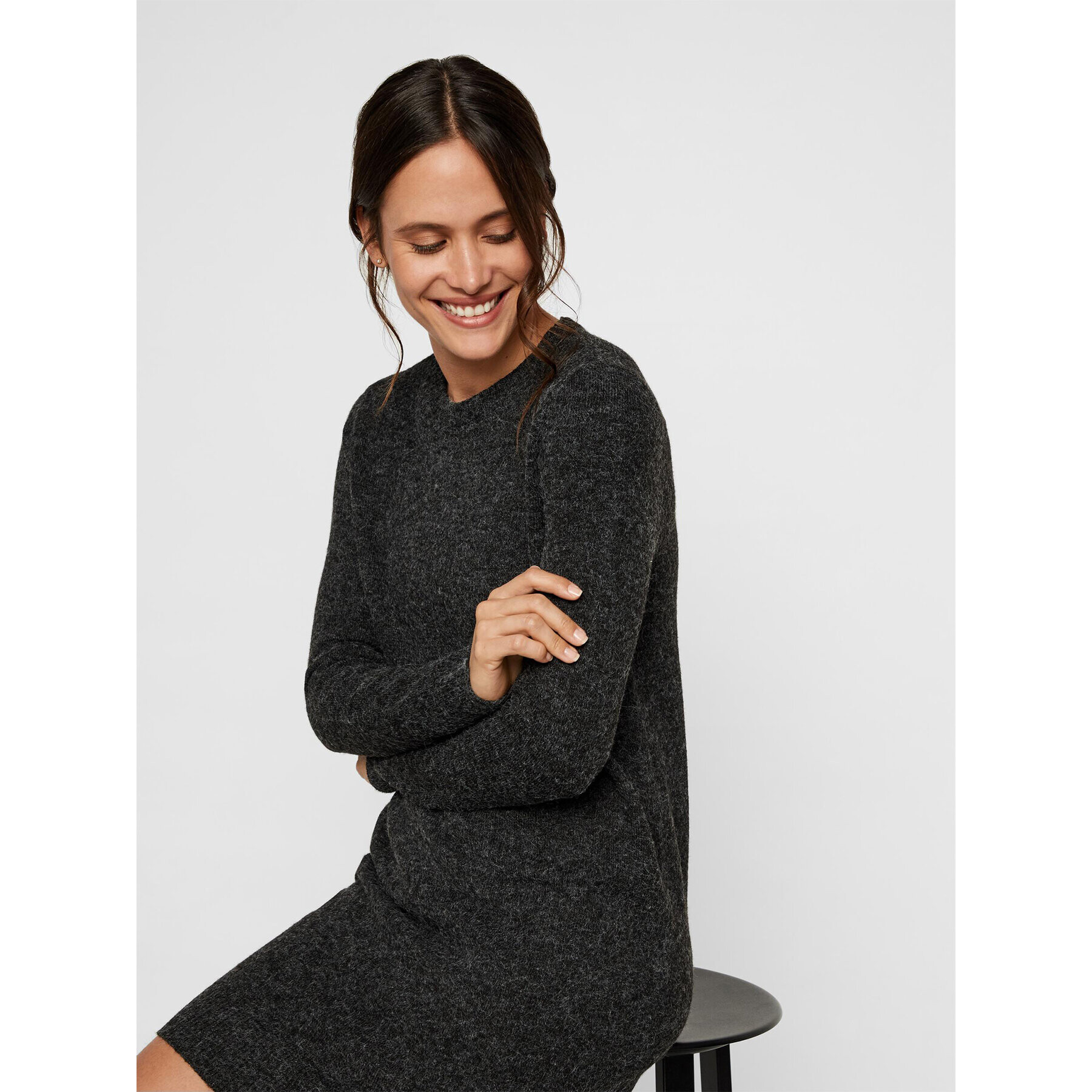 Vero Moda Плетена рокля 10215523 Черен Relaxed Fit - Pepit.bg