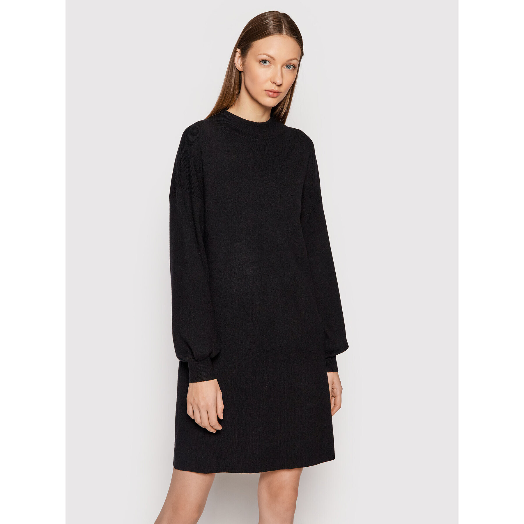 Vero Moda Плетена рокля Nancy 10249116 Черен Relaxed Fit - Pepit.bg