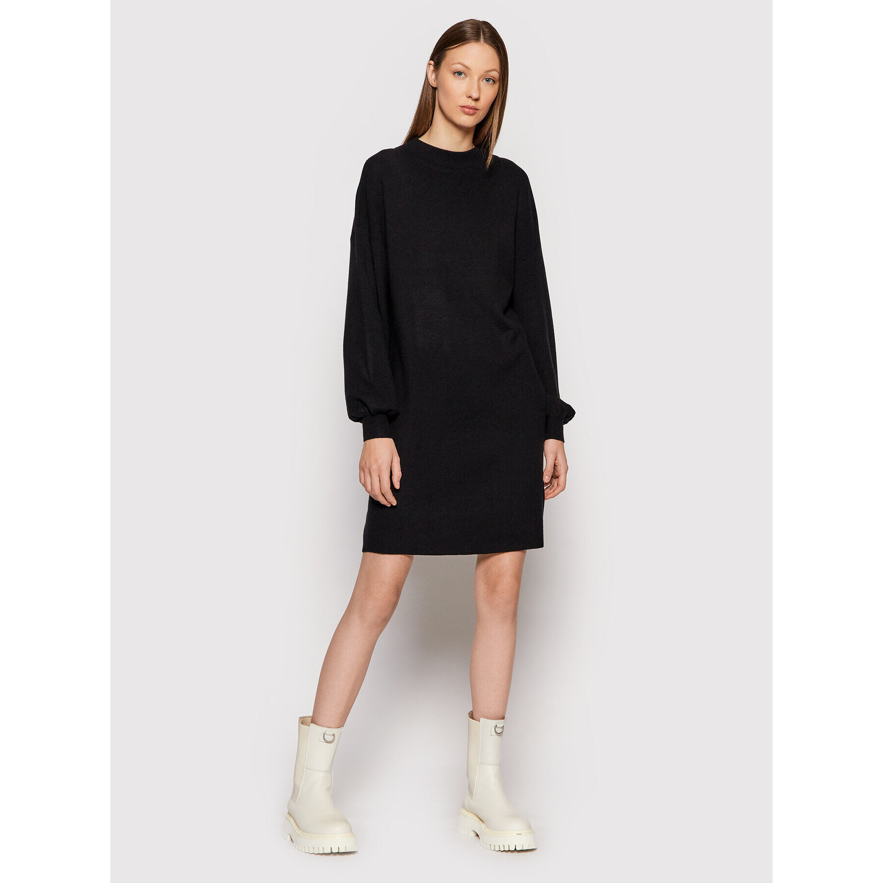 Vero Moda Плетена рокля Nancy 10249116 Черен Relaxed Fit - Pepit.bg