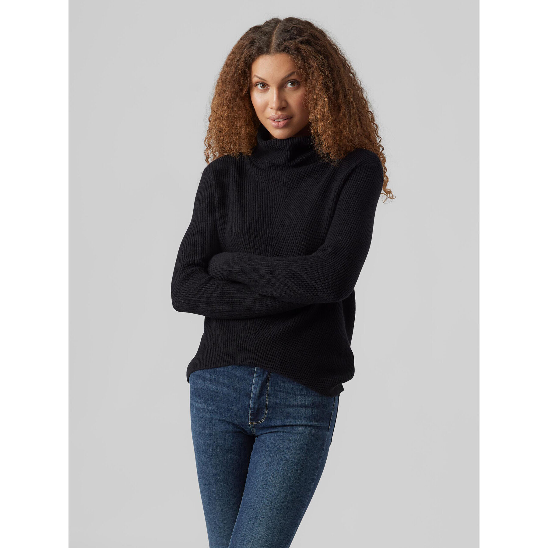 Vero Moda Поло Holly 10268920 Черен Relaxed Fit - Pepit.bg