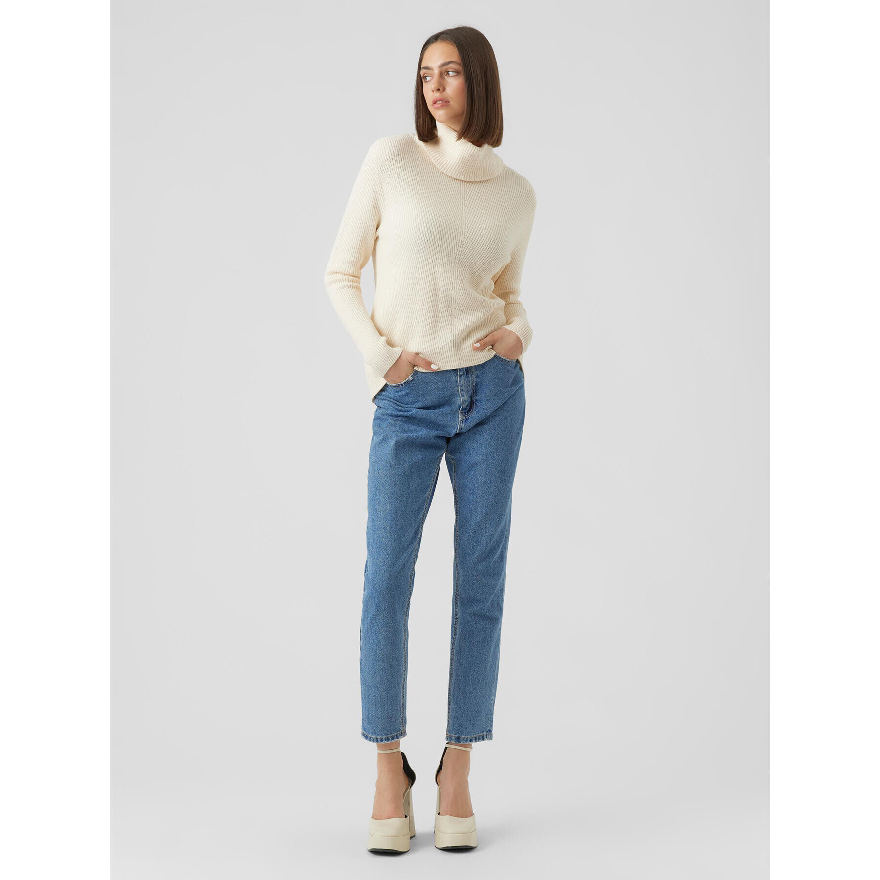 Vero Moda Поло Holly 10268920 Екрю Relaxed Fit - Pepit.bg