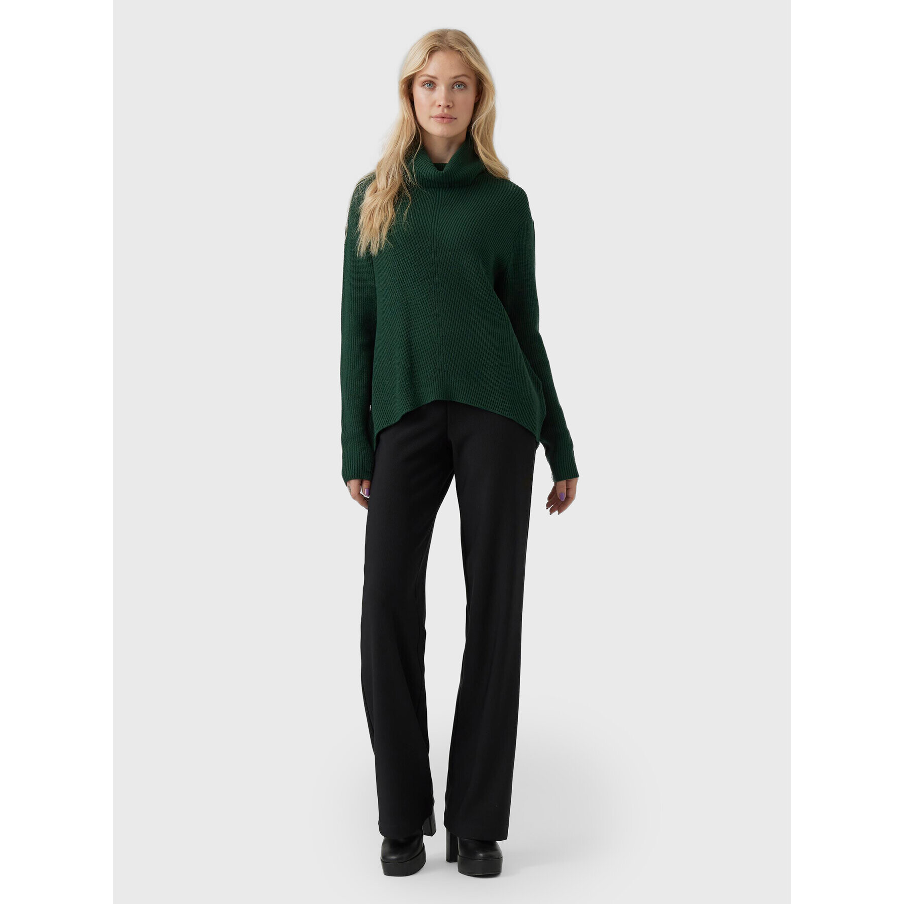 Vero Moda Поло Holly 10268920 Зелен Relaxed Fit - Pepit.bg