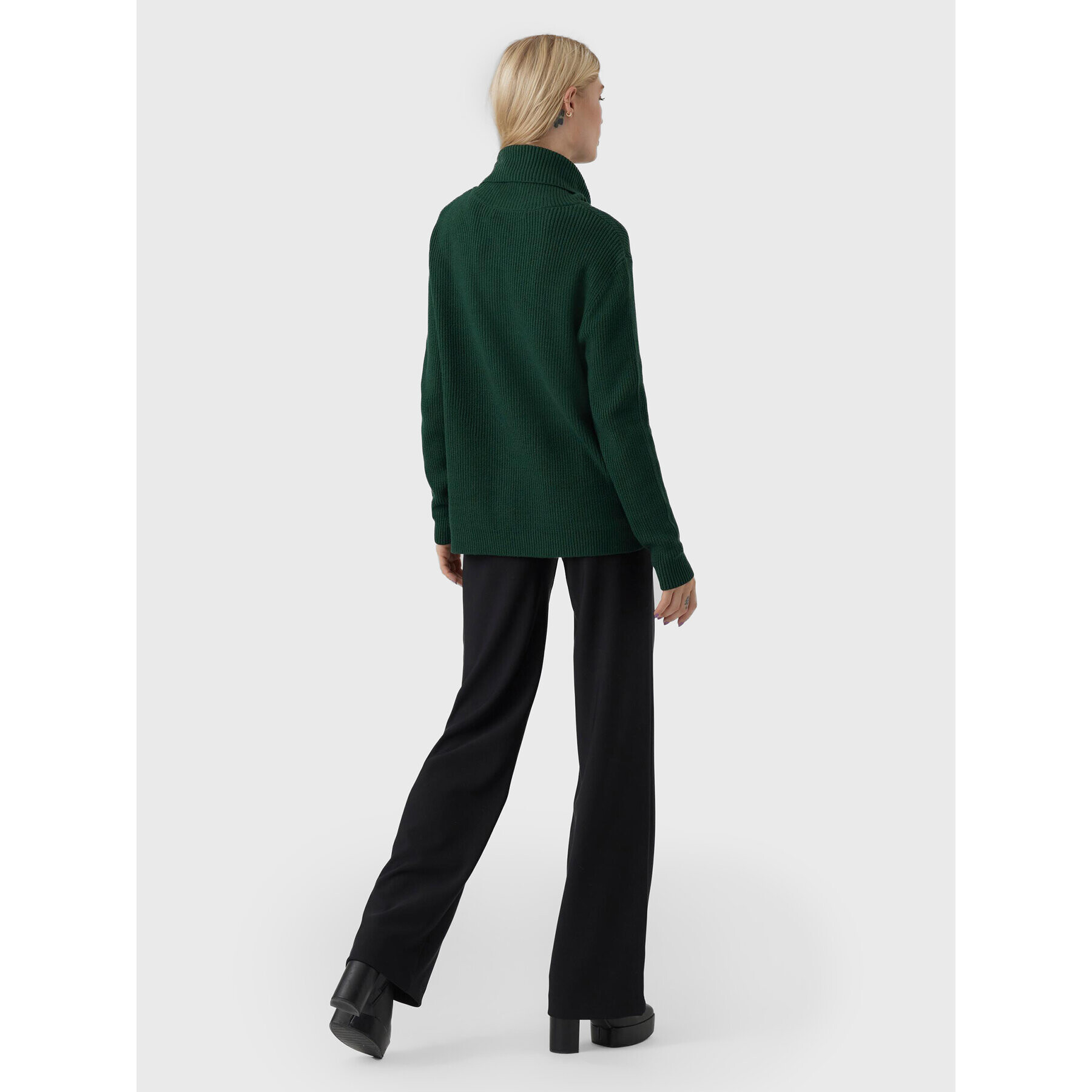Vero Moda Поло Holly 10268920 Зелен Relaxed Fit - Pepit.bg