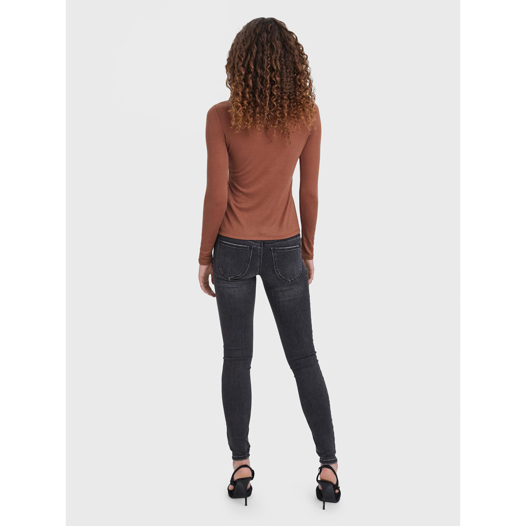 Vero Moda Поло Mella 10271620 Кафяв Regular Fit - Pepit.bg