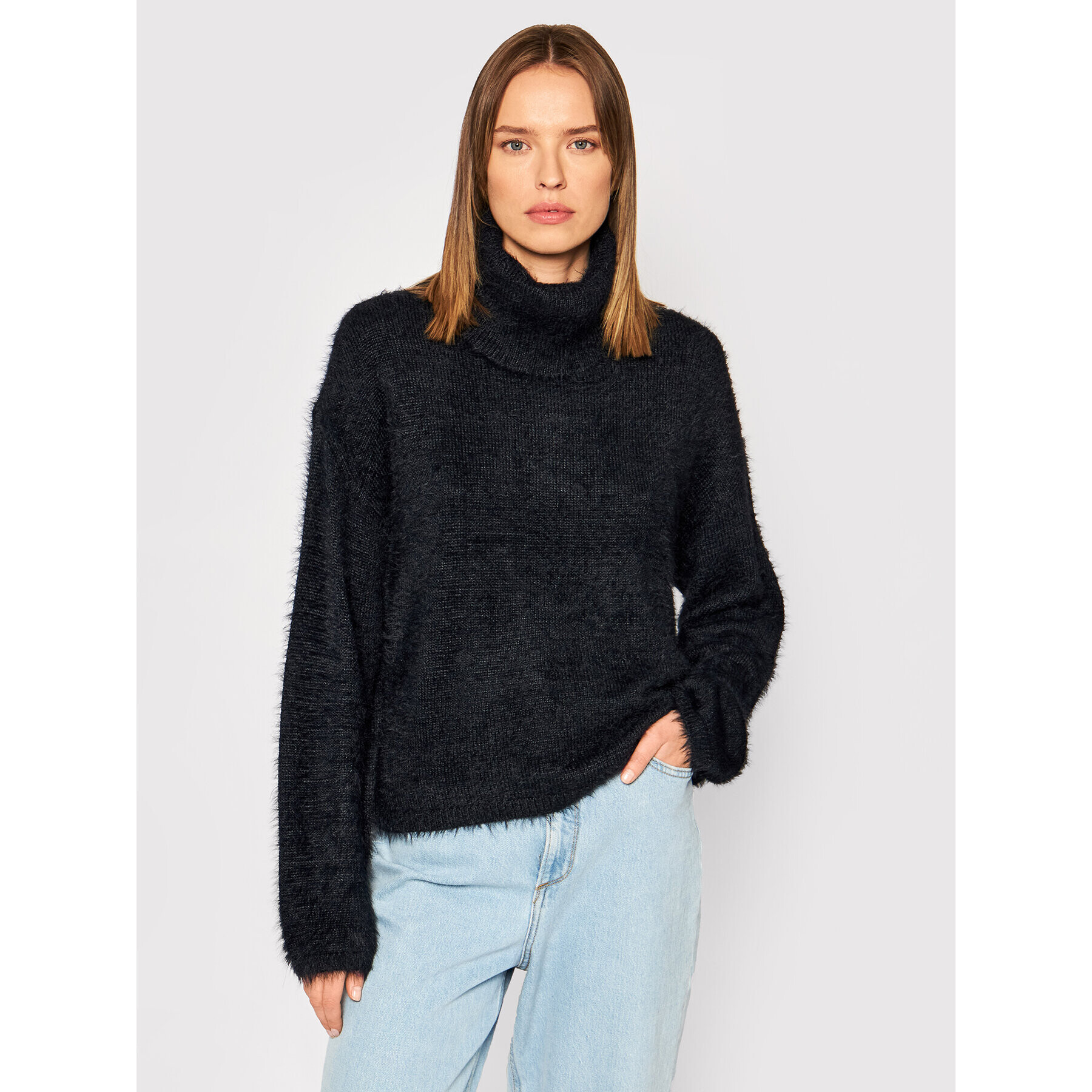 Vero Moda Поло Poilu 10248751 Черен Relaxed Fit - Pepit.bg