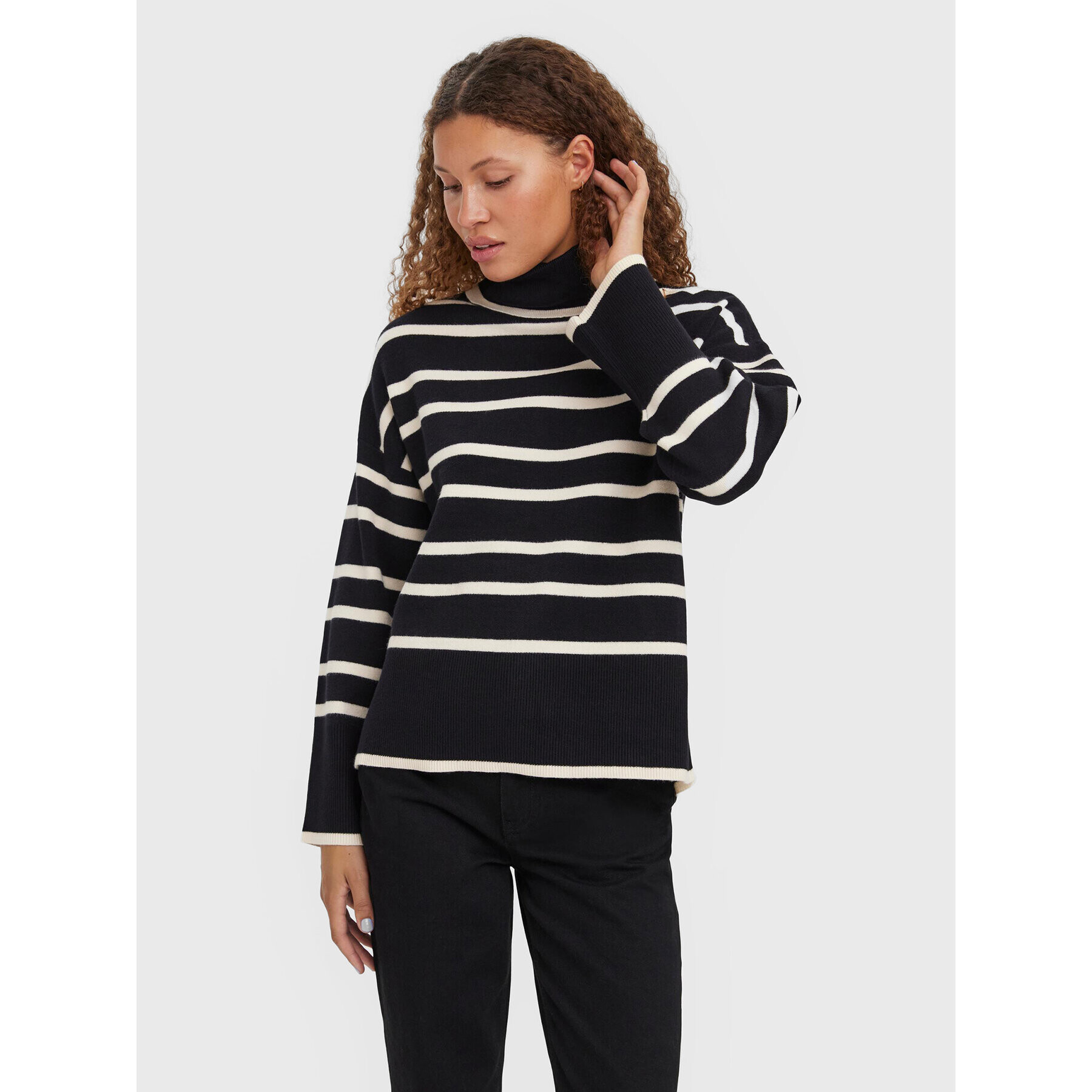 Vero Moda Поло Saba 10272469 Черен Relaxed Fit - Pepit.bg